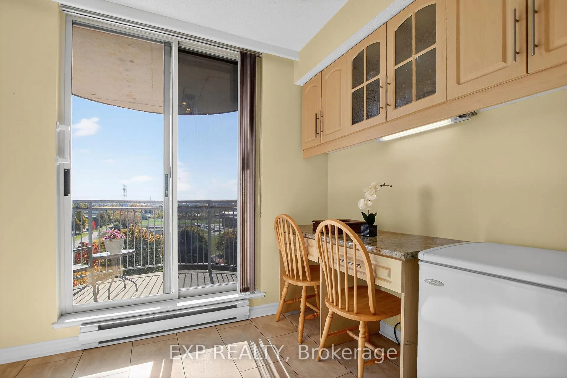 Photo 41 of Unit 606, 100 Grant Carman Drive, Ottawa, Borden Farm/Stewart Farm/Carleton Heights/Parkwood Hills — HOMEH