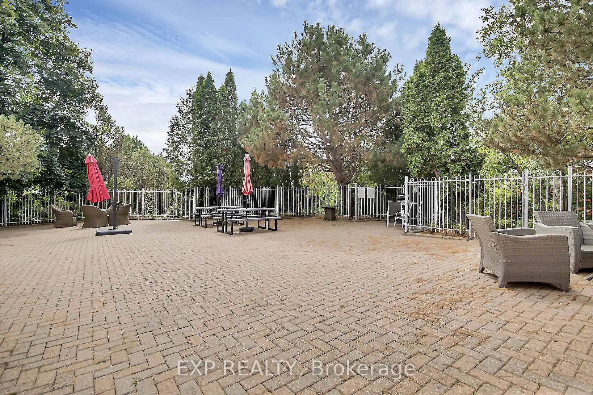 Photo 50 of Unit 606, 100 Grant Carman Drive, Ottawa, Borden Farm/Stewart Farm/Carleton Heights/Parkwood Hills — HOMEH