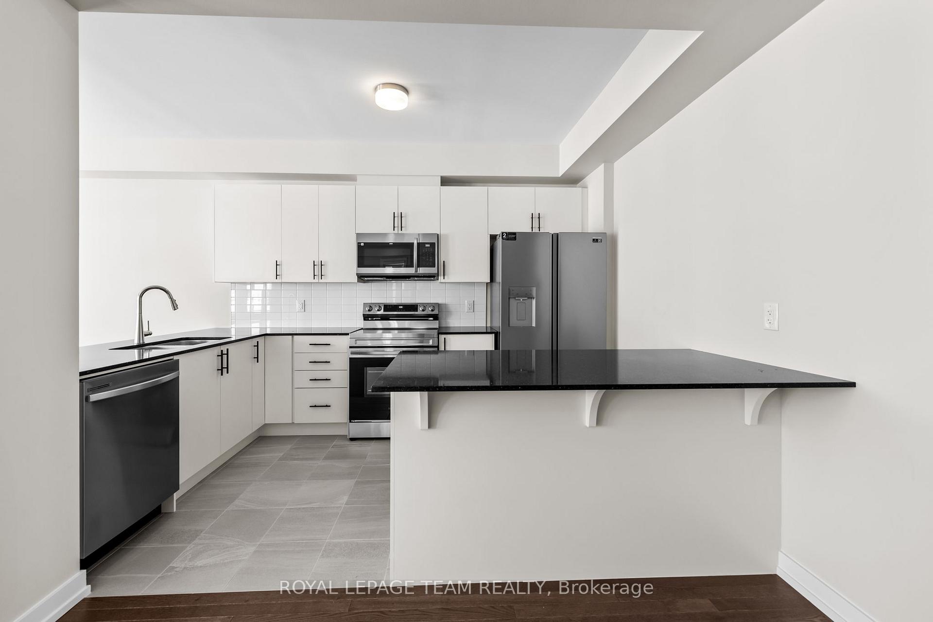 Photo 8 of 2038 Postilion Street, Ottawa, Richmond — HOMEH