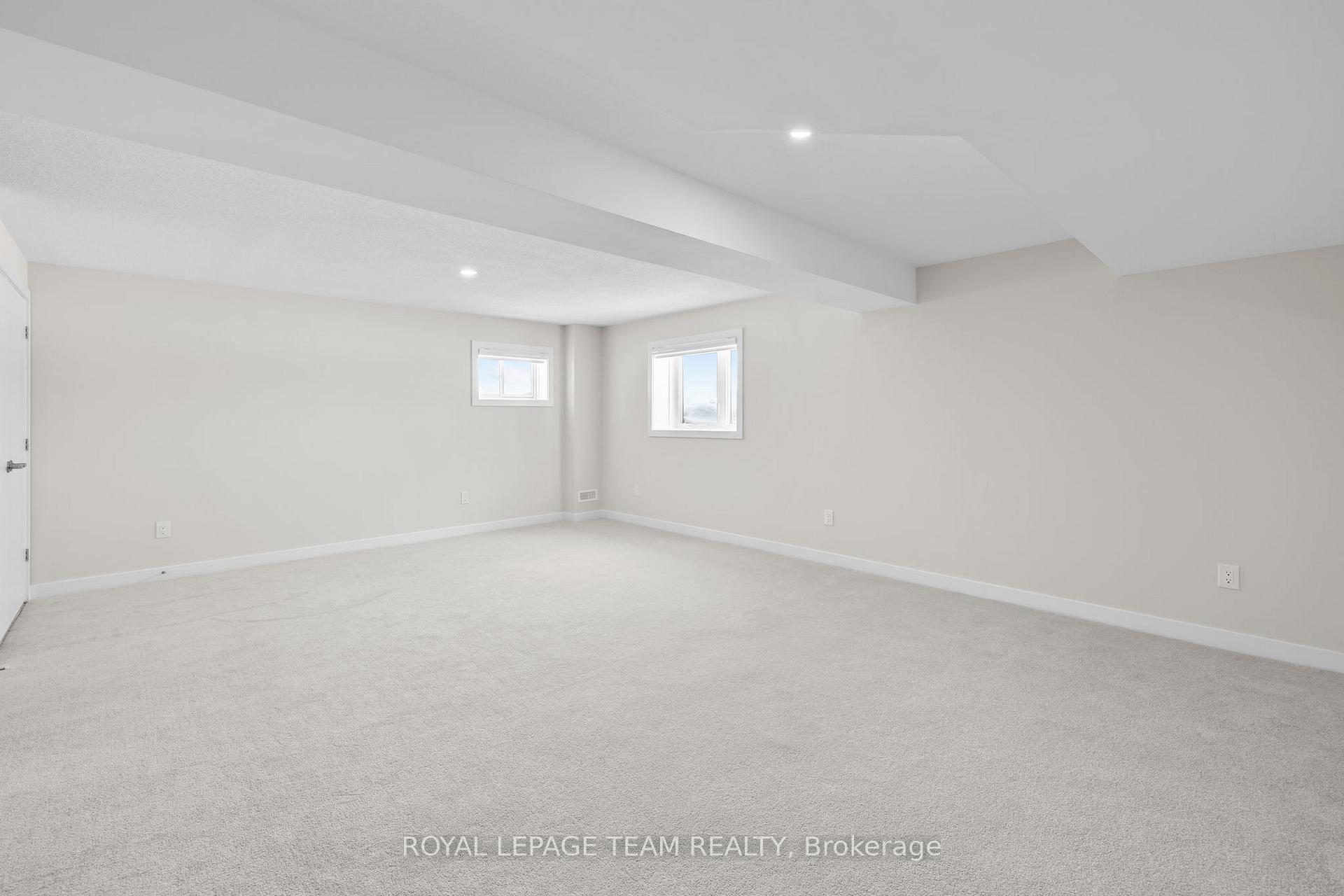 Photo 18 of 2038 Postilion Street, Ottawa, Richmond — HOMEH