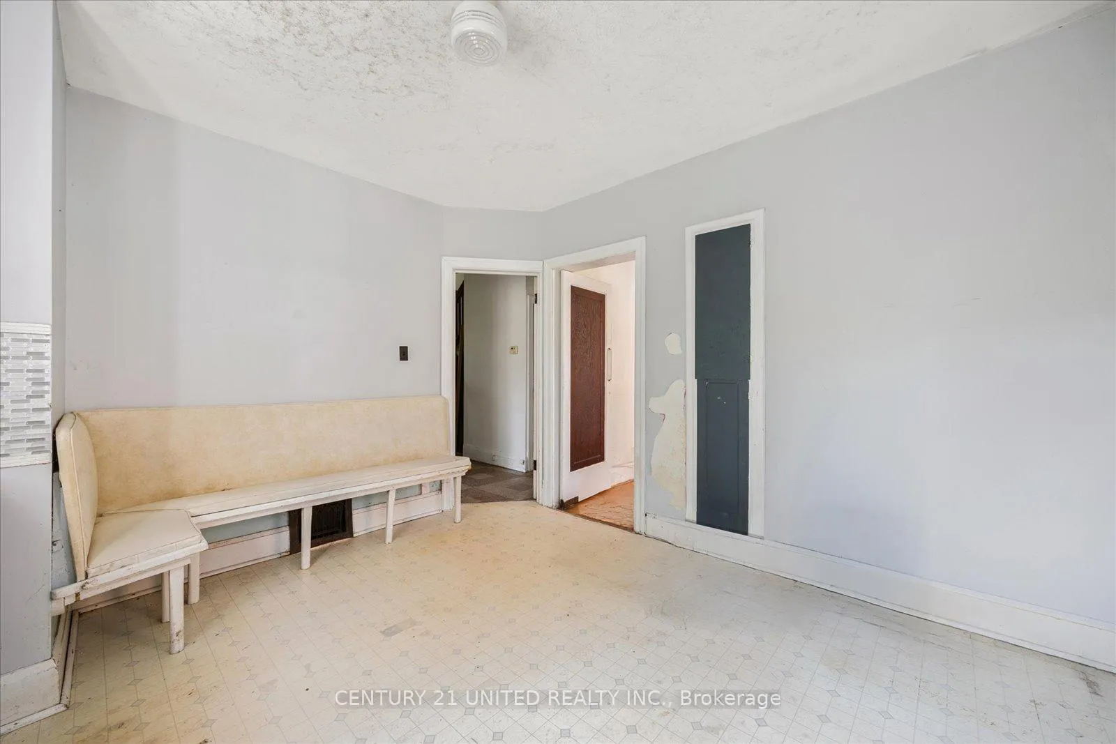 Photo 17 of 280 Mark Street, Peterborough, Ashburnham Ward 4 — HOMEH