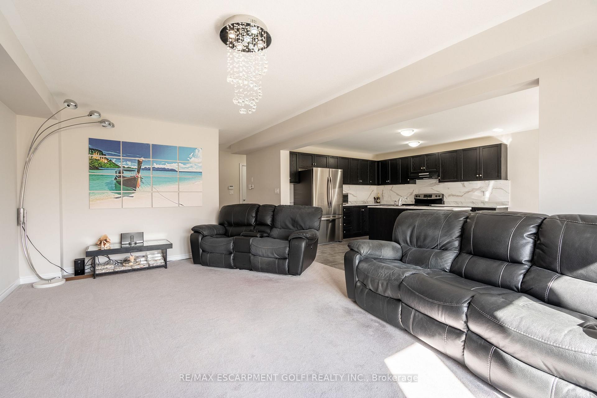 Photo 12 of Unit 21, 77 Avery Crescent, St. Catharines, Oakdale — HOMEH