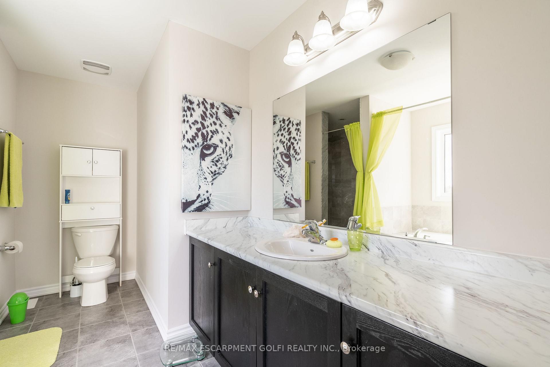 Photo 25 of Unit 21, 77 Avery Crescent, St. Catharines, Oakdale — HOMEH