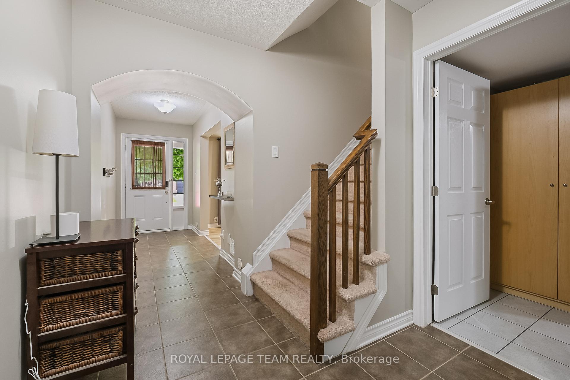 Photo 4 of 127 Harmattan Avenue, Ottawa, Stittsville (North) — HOMEH