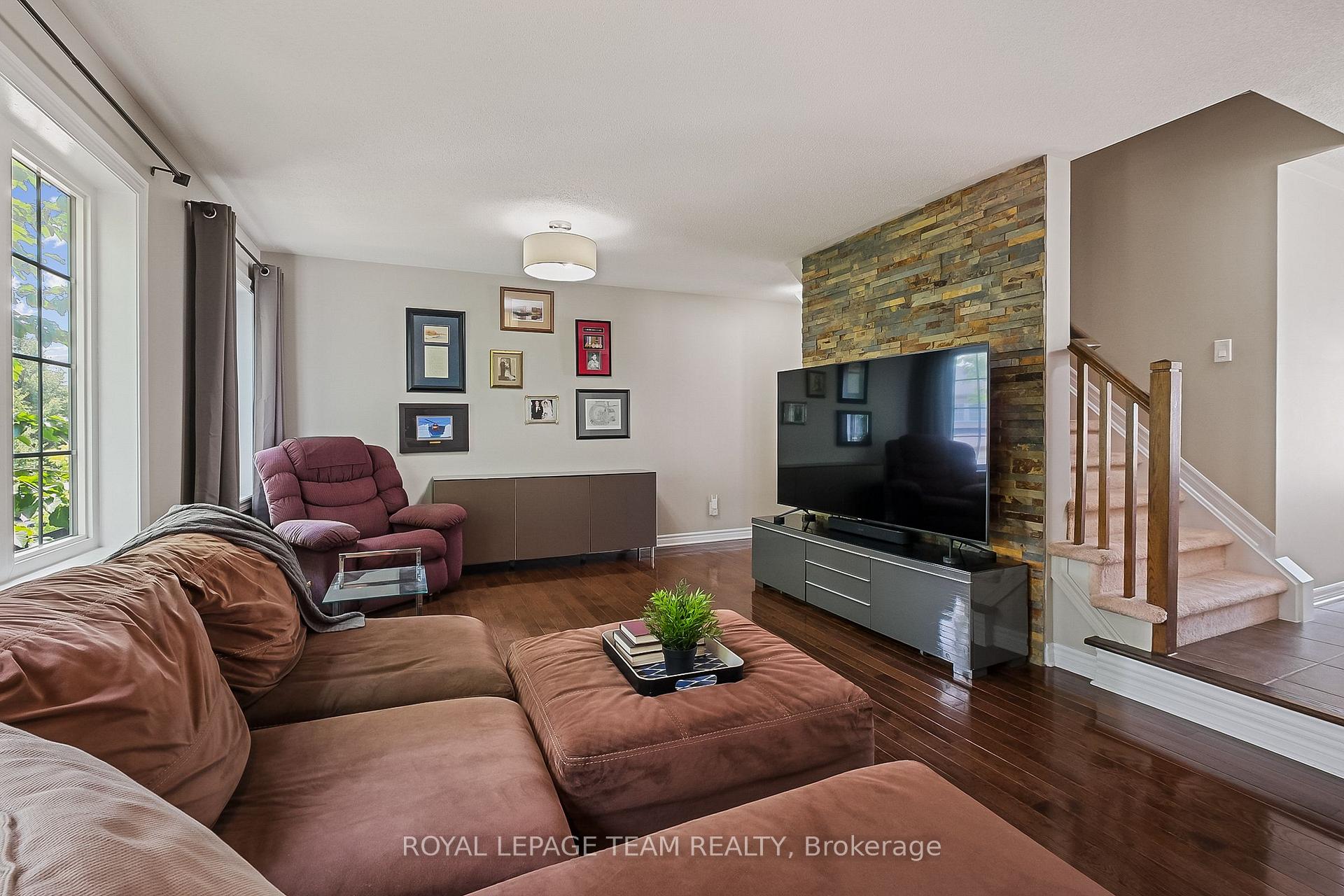 Photo 10 of 127 Harmattan Avenue, Ottawa, Stittsville (North) — HOMEH