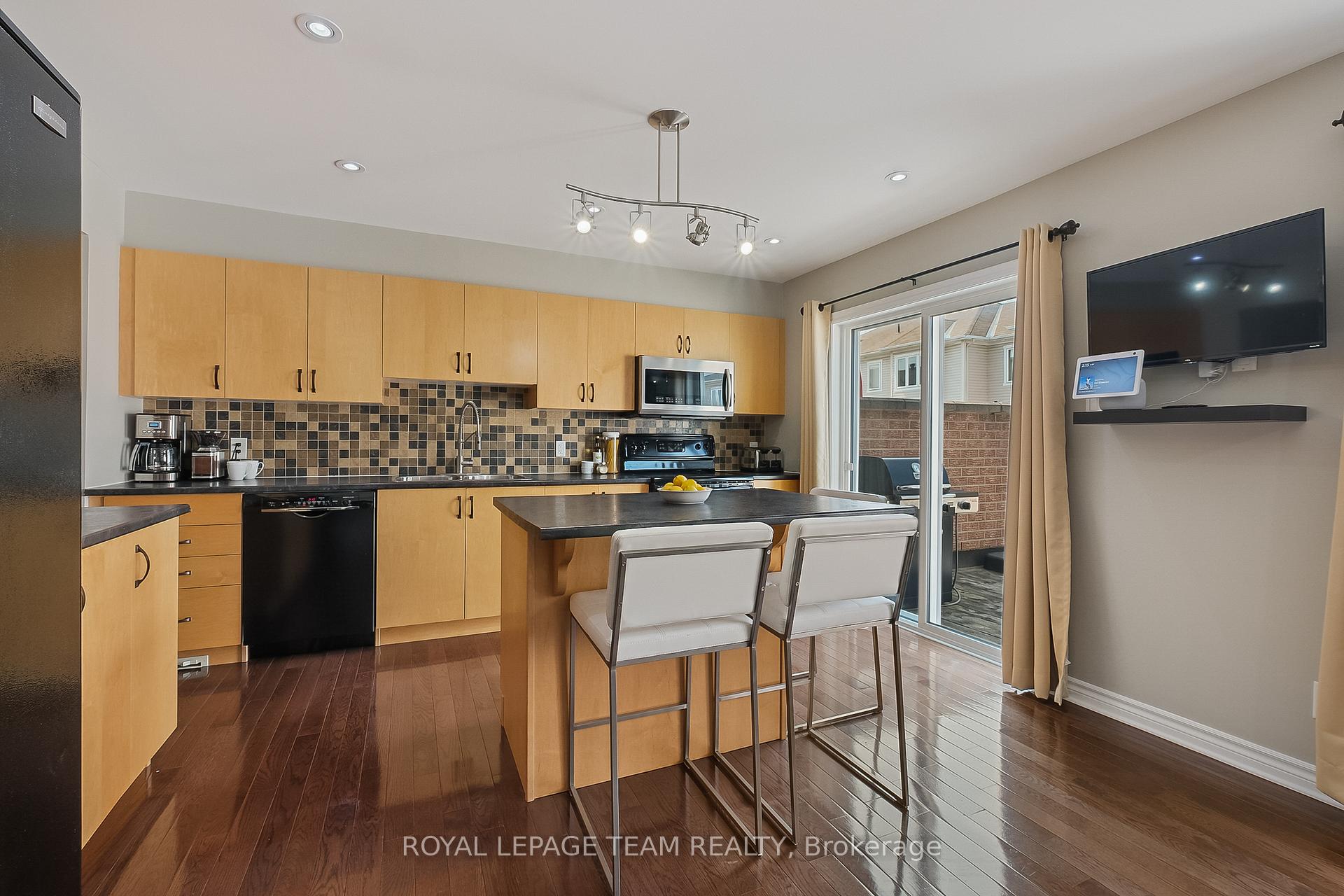 Photo 14 of 127 Harmattan Avenue, Ottawa, Stittsville (North) — HOMEH
