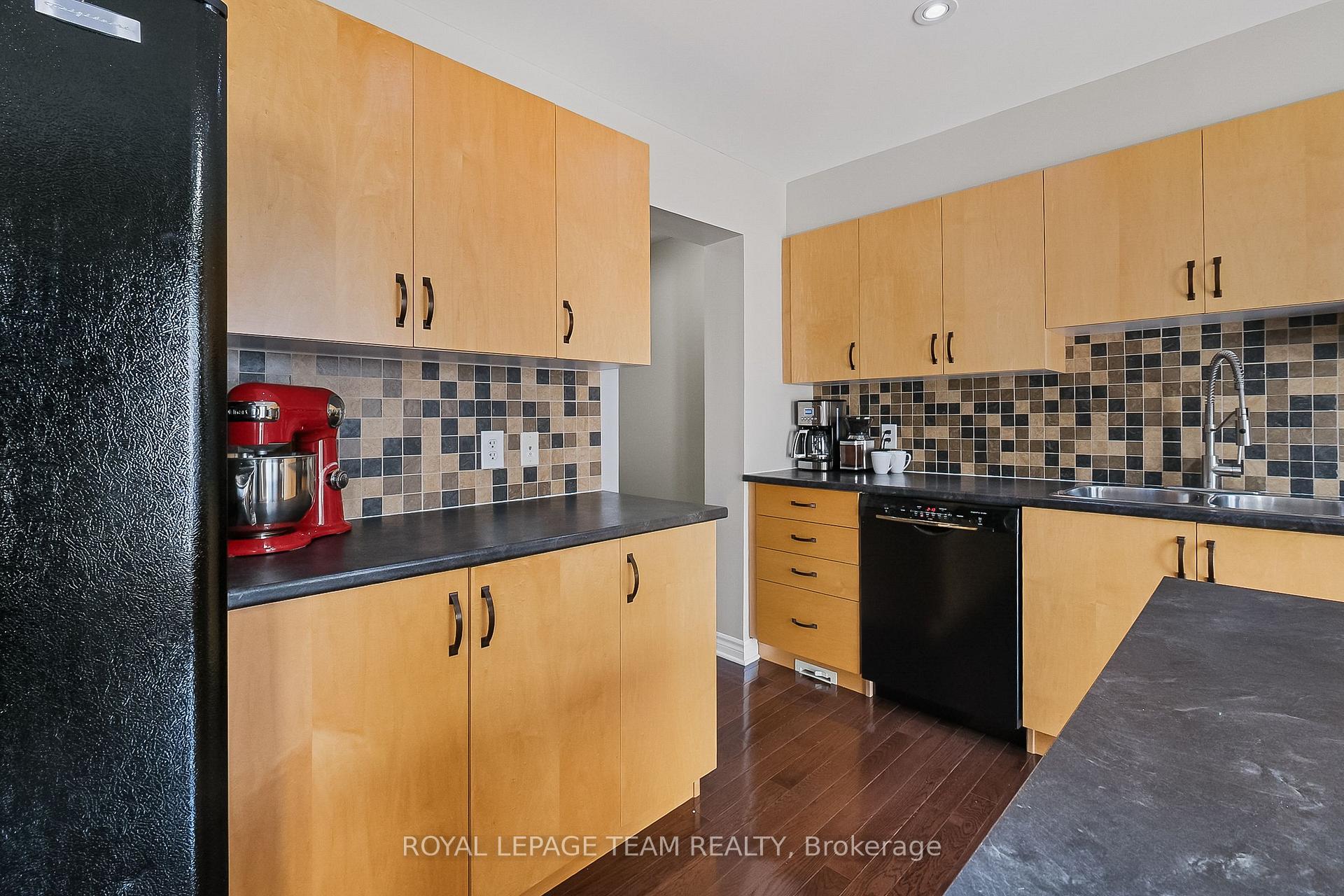 Photo 20 of 127 Harmattan Avenue, Ottawa, Stittsville (North) — HOMEH