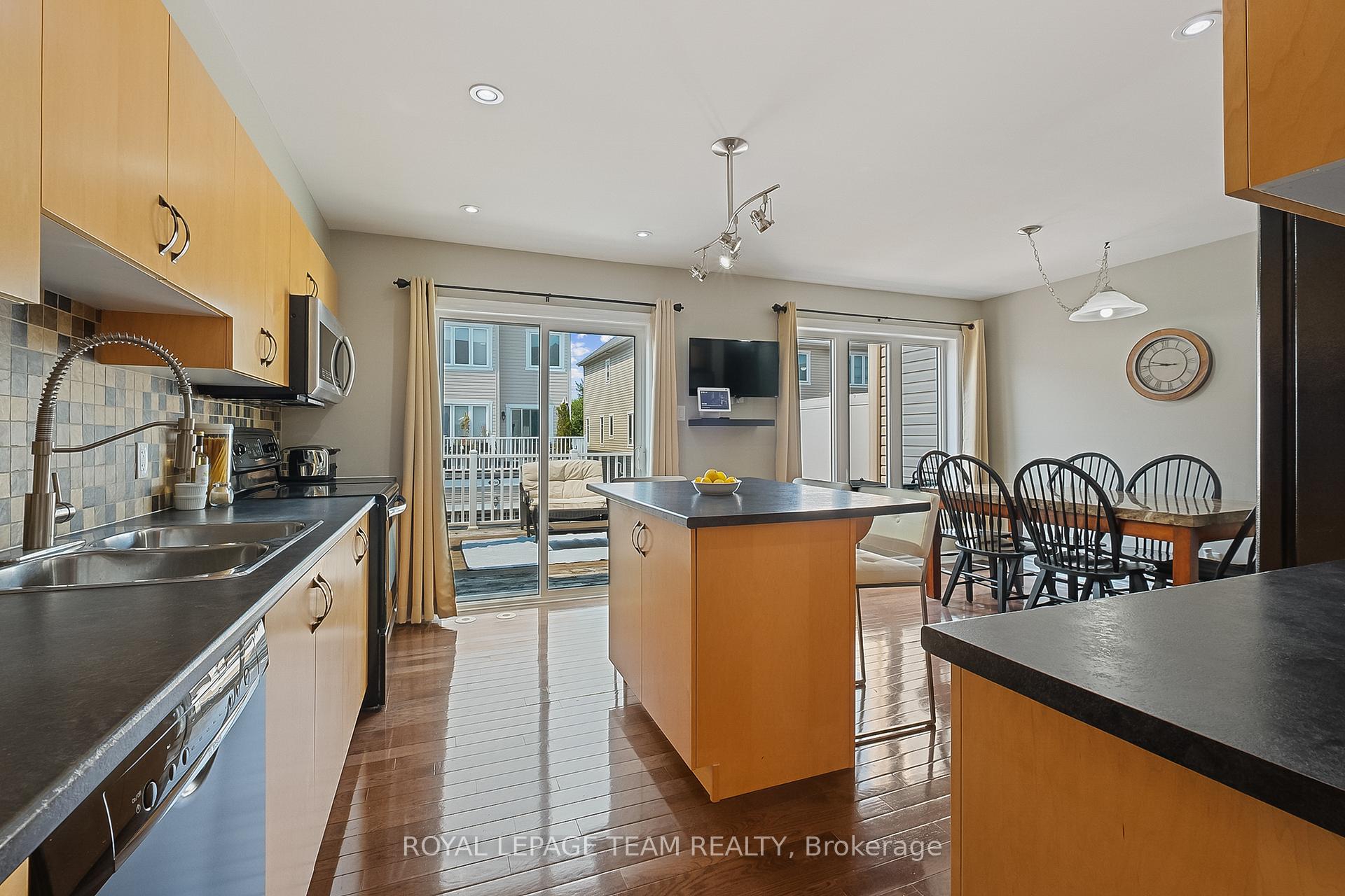 Photo 22 of 127 Harmattan Avenue, Ottawa, Stittsville (North) — HOMEH