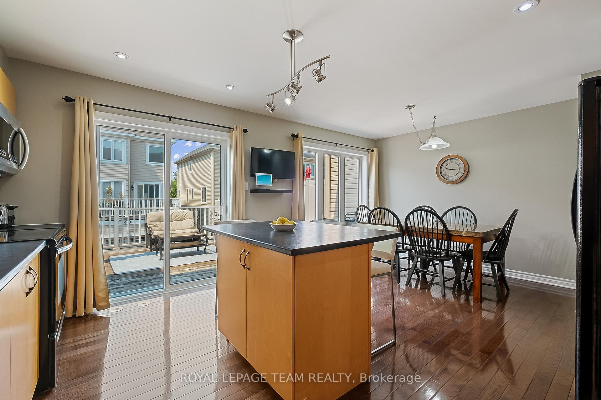 Photo 23 of 127 Harmattan Avenue, Ottawa, Stittsville (North) — HOMEH