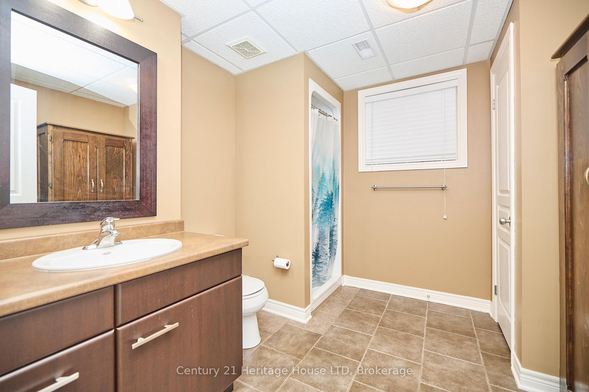 Photo 23 of 8 Arlene Street, St. Catharines, Rykert/Vansickle — HOMEH