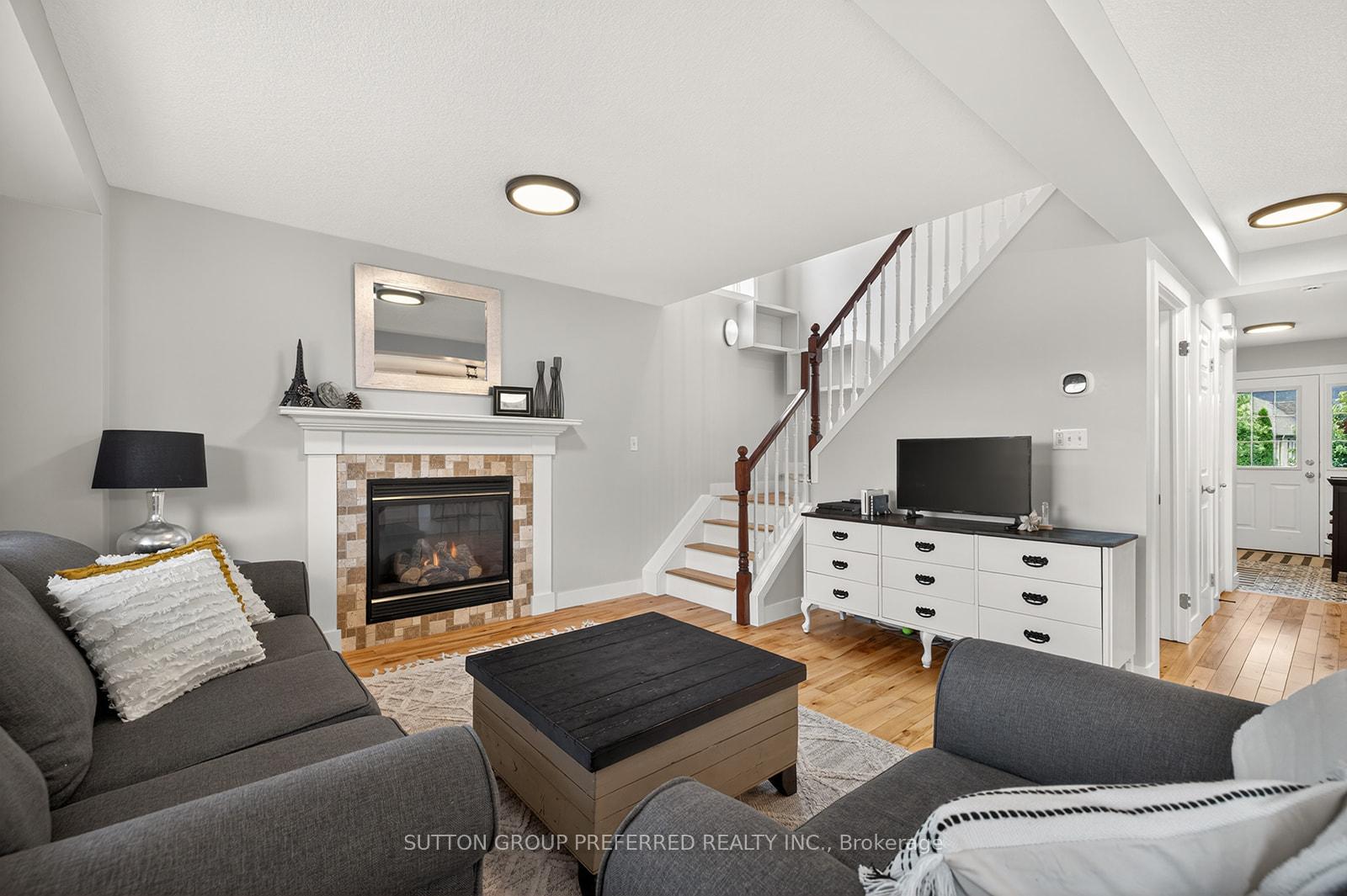 Photo 10 of 55 Brookside Drive, St. Thomas — HOMEH