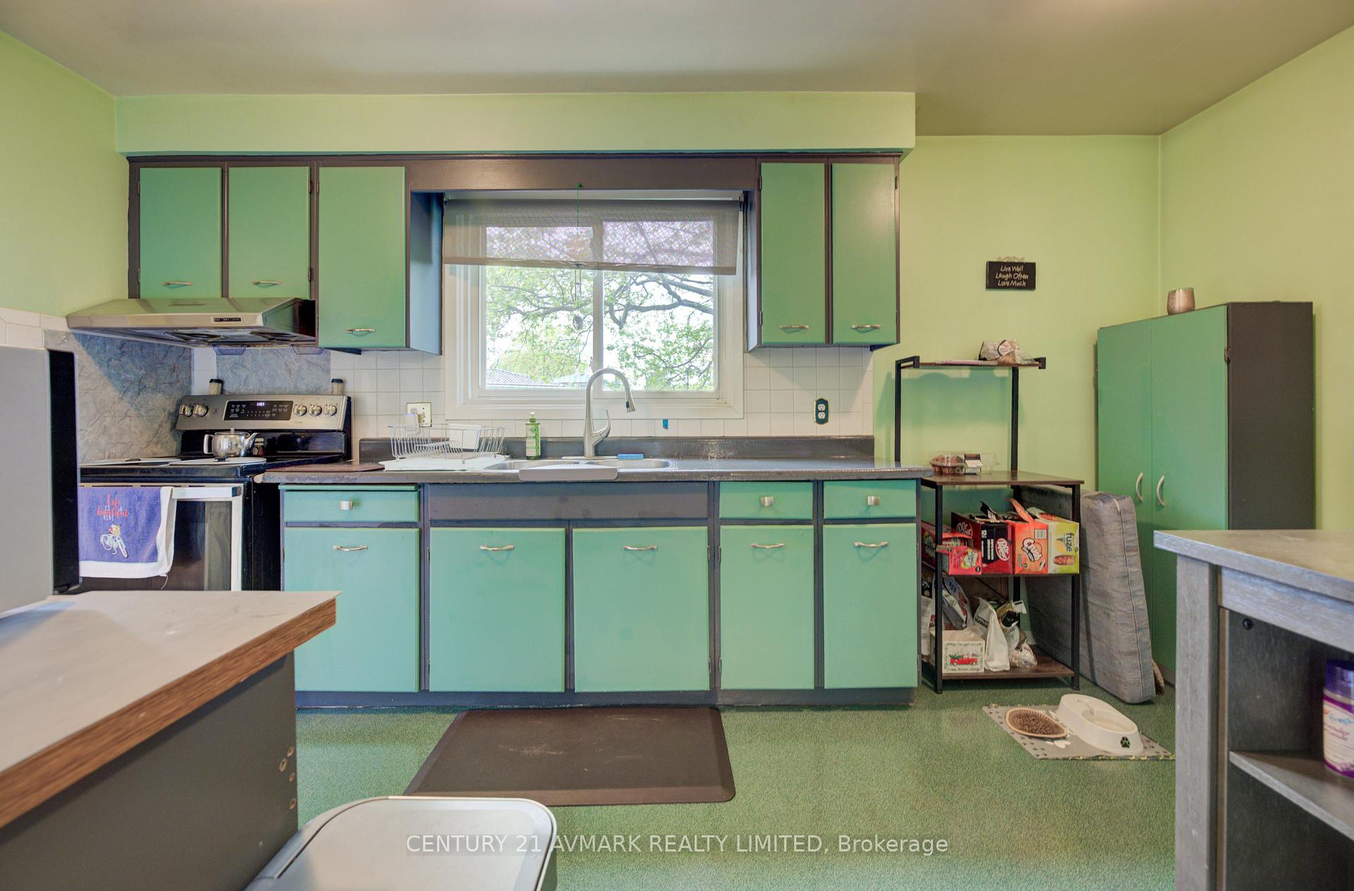 Photo 17 of 101 Meredith Drive, St. Catharines, Carlton/Bunting — HOMEH