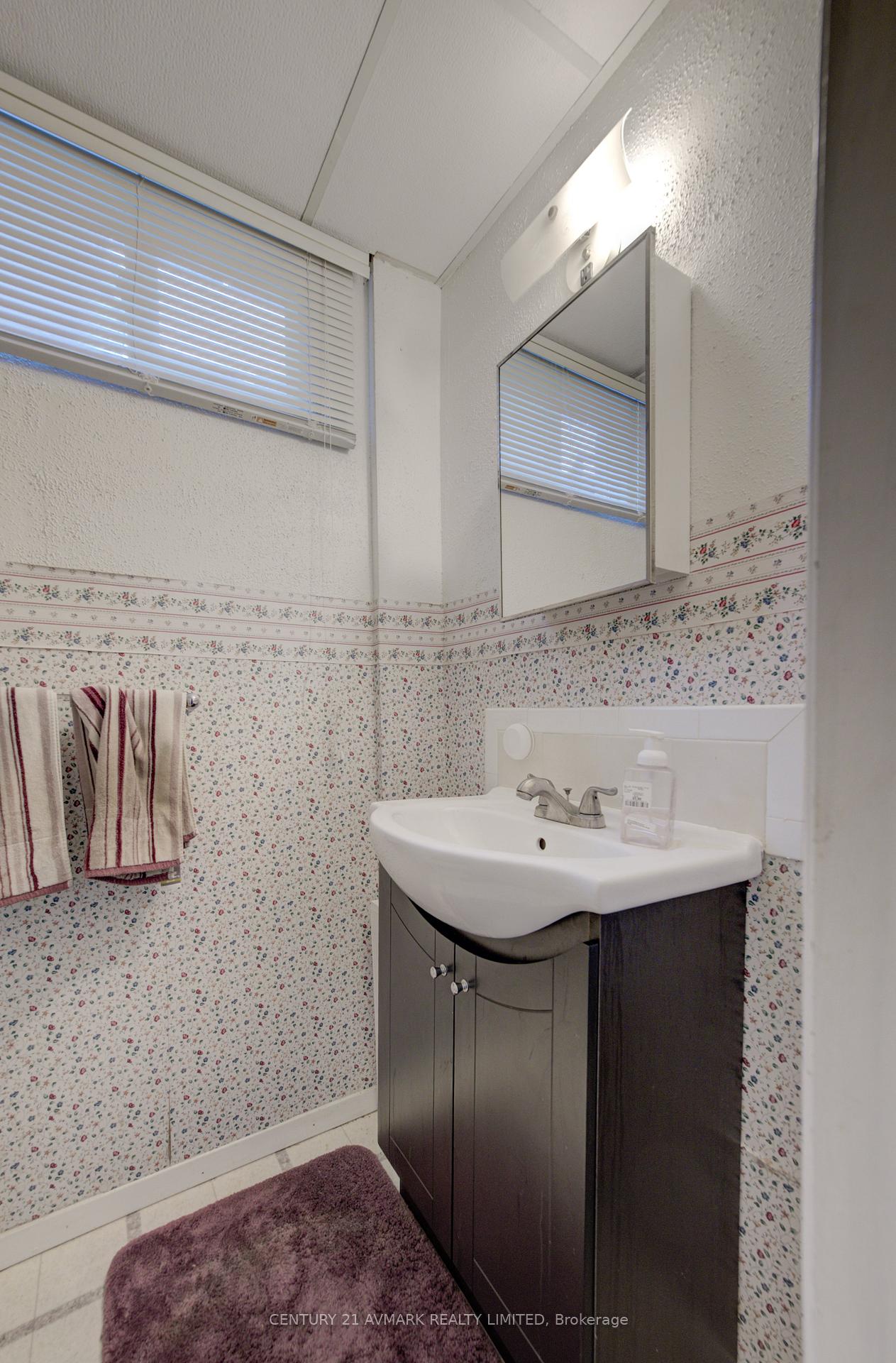 Photo 25 of 101 Meredith Drive, St. Catharines, Carlton/Bunting — HOMEH