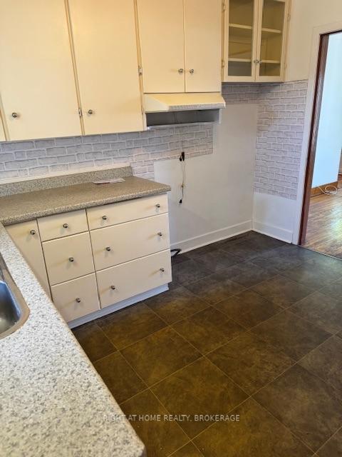Photo 7 of 29 Henley Drive, St. Catharines, Martindale Pond — HOMEH