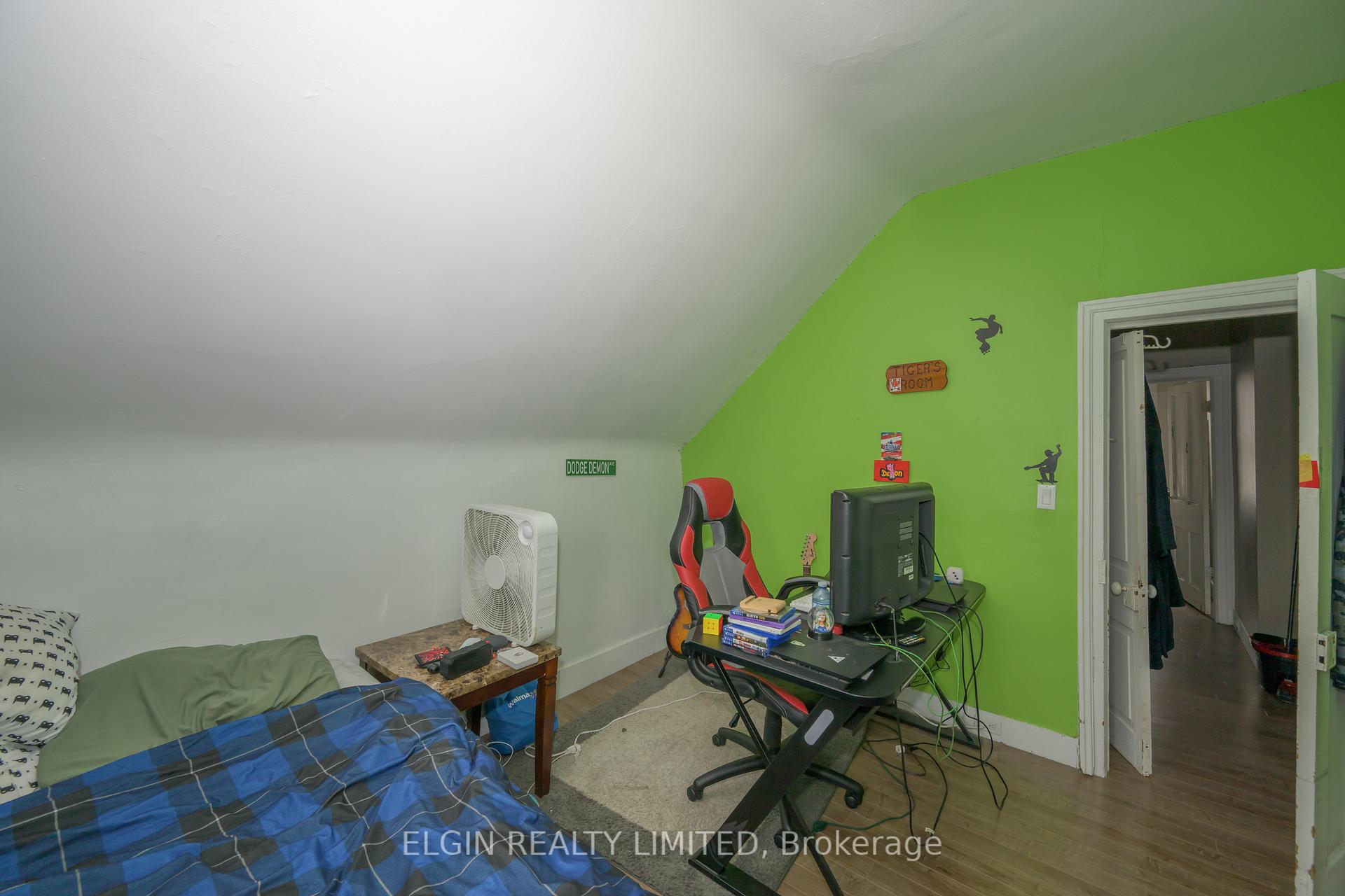 Photo 12 of 77 Kains Street, St. Thomas — HOMEH