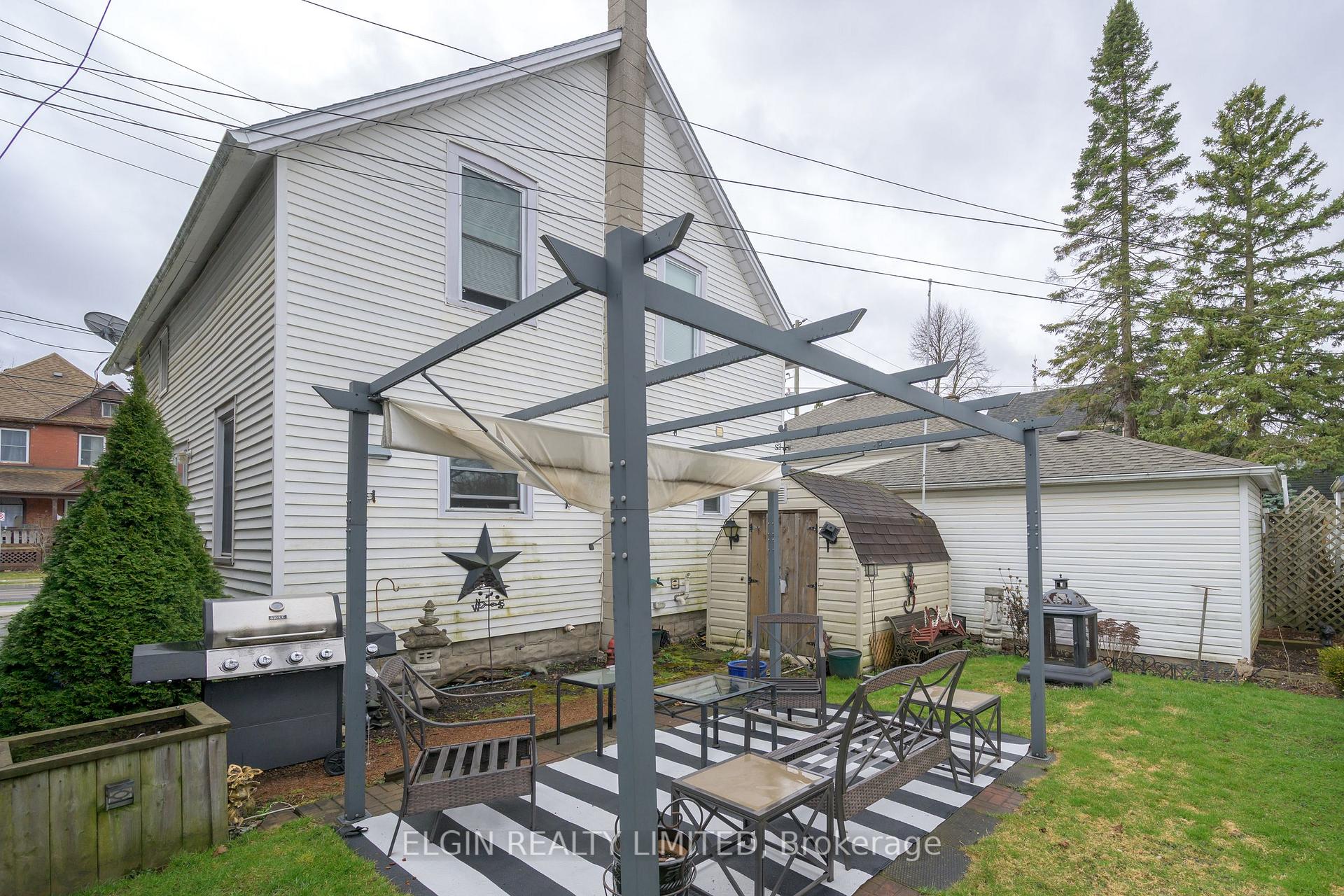 Photo 20 of 77 Kains Street, St. Thomas — HOMEH