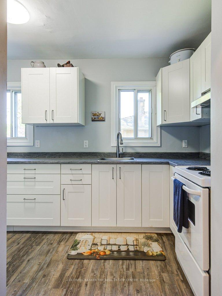 Photo 12 of 87 Dunkirk Drive, St. Thomas — HOMEH