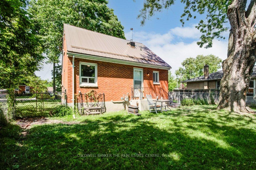 Photo 32 of 87 Dunkirk Drive, St. Thomas — HOMEH
