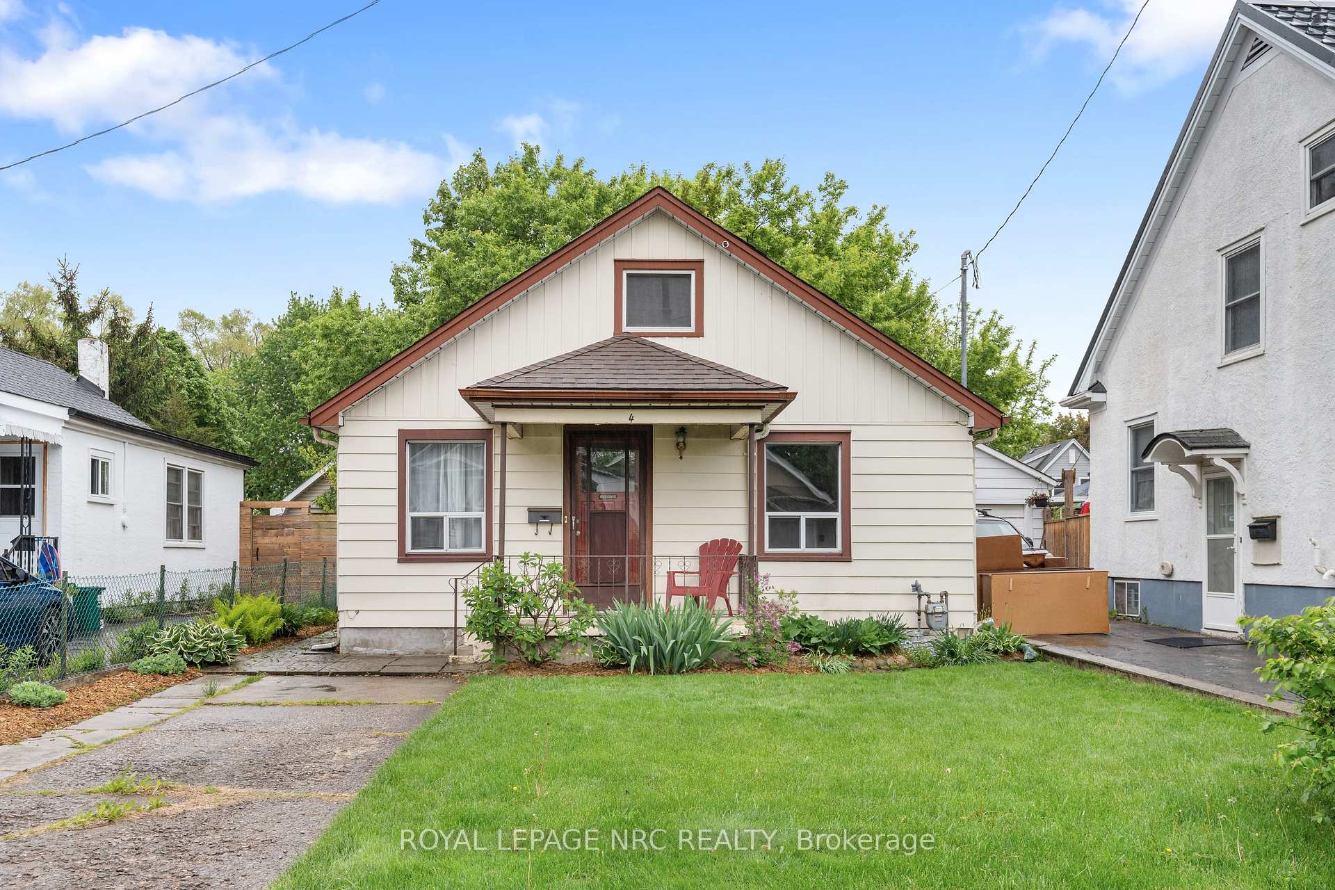 Photo 1 of 4 Moote Street, St. Catharines, Fairview — HOMEH