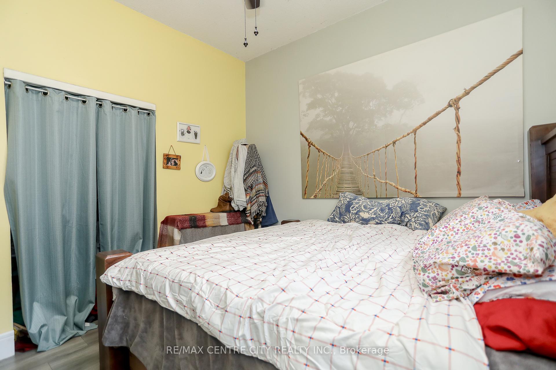 Photo 17 of 60 Alma Street, St. Thomas — HOMEH