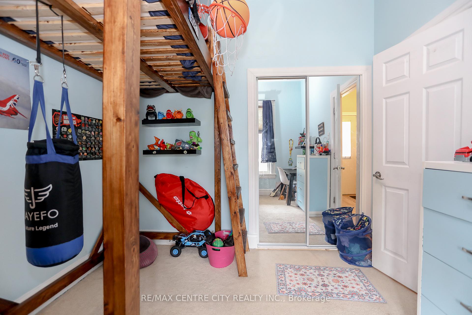 Photo 20 of 60 Alma Street, St. Thomas — HOMEH