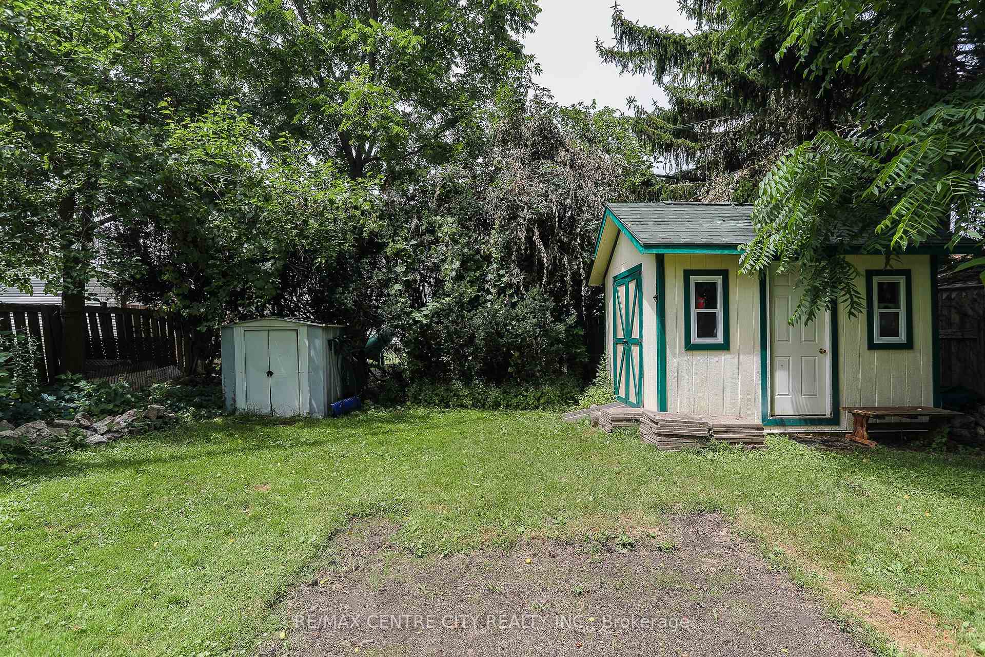 Photo 41 of 60 Alma Street, St. Thomas — HOMEH