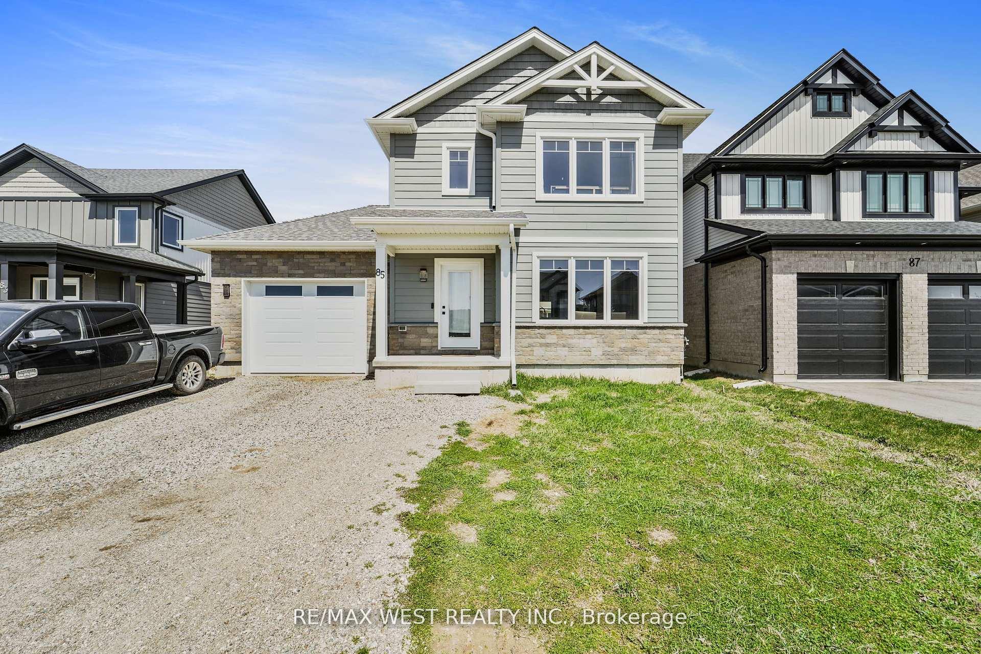 Front of 85 Acorn Trail
