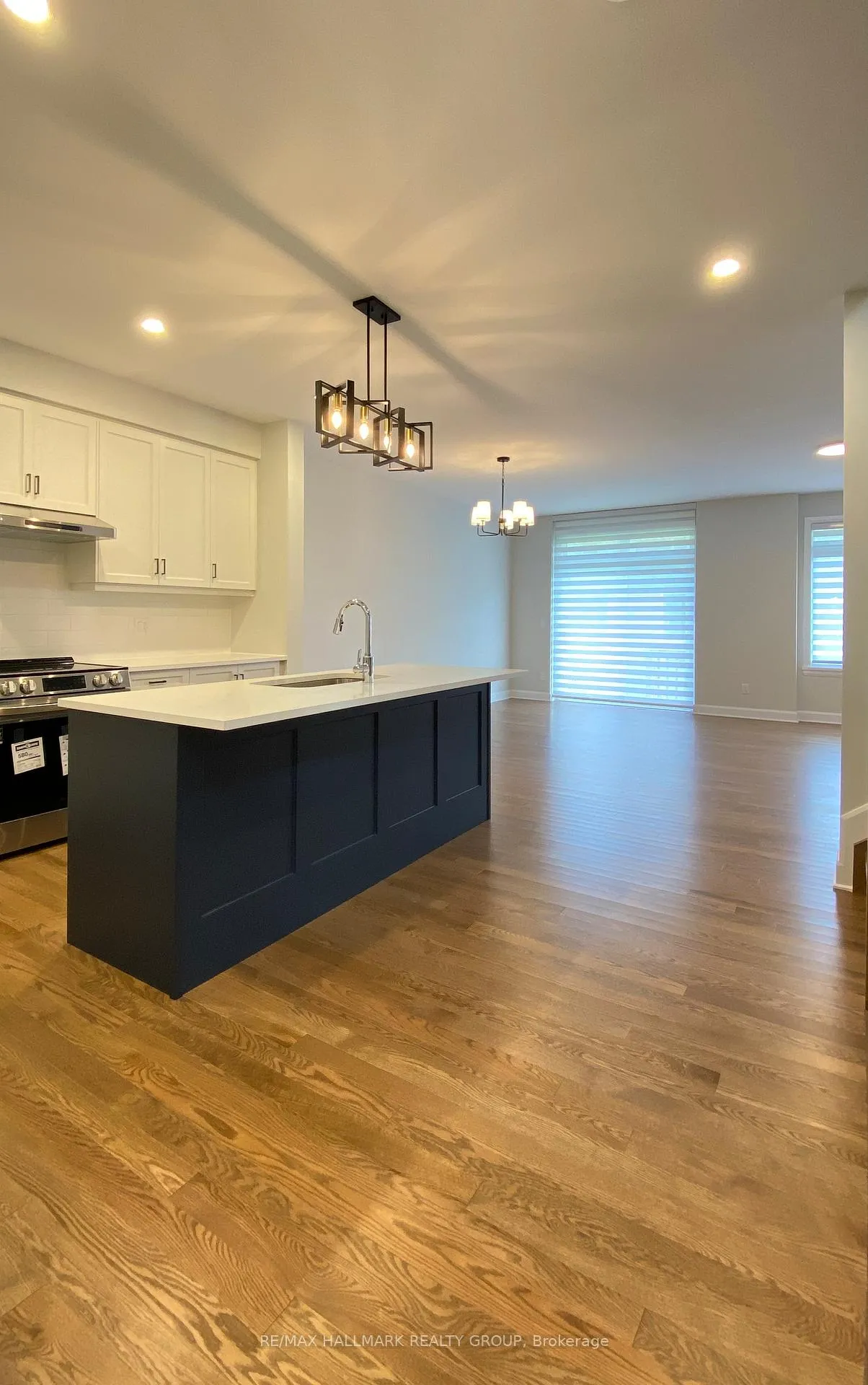 Photo 8 of 1308 Whitlow Grass Way, Ottawa, Kanata - Rural Kanata (Central) — HOMEH