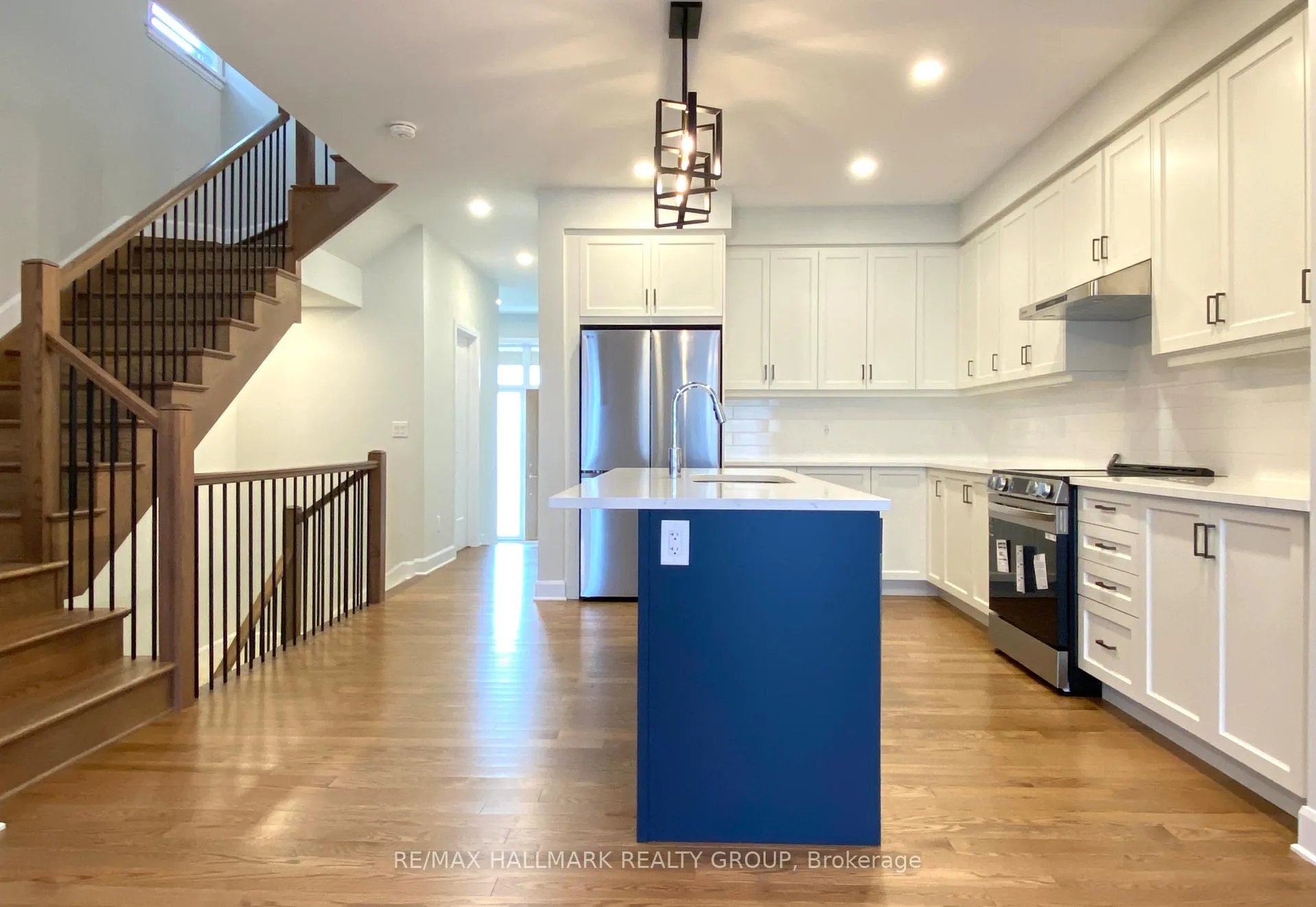 Photo 11 of 1308 Whitlow Grass Way, Ottawa, Kanata - Rural Kanata (Central) — HOMEH