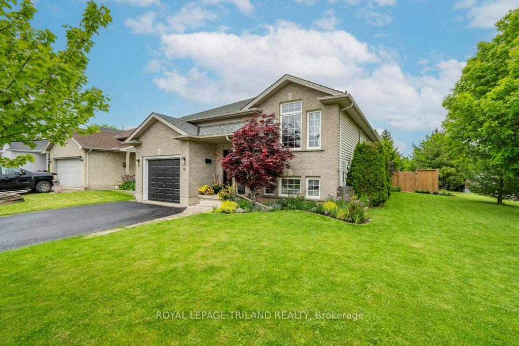 Photo 1 of 10 Schreyer Drive, St. Thomas — HOMEH
