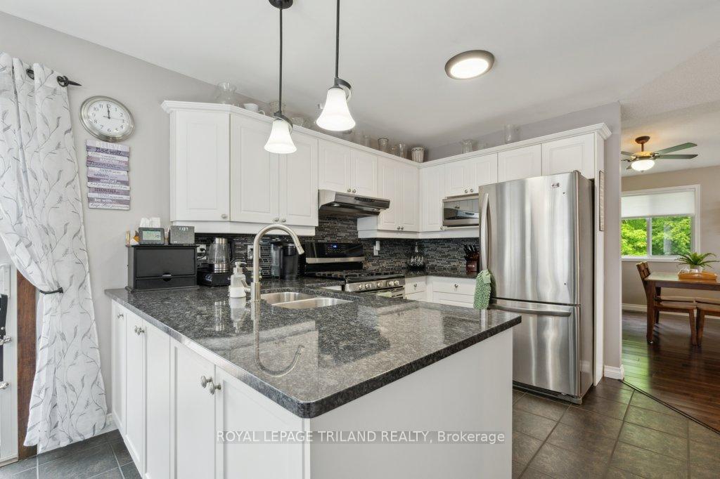 Photo 10 of 10 Schreyer Drive, St. Thomas — HOMEH