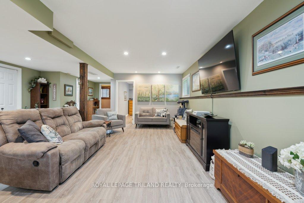Photo 26 of 10 Schreyer Drive, St. Thomas — HOMEH