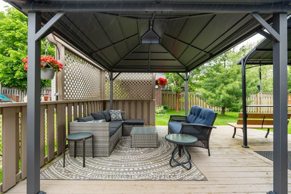 Photo 37 of 10 Schreyer Drive, St. Thomas — HOMEH
