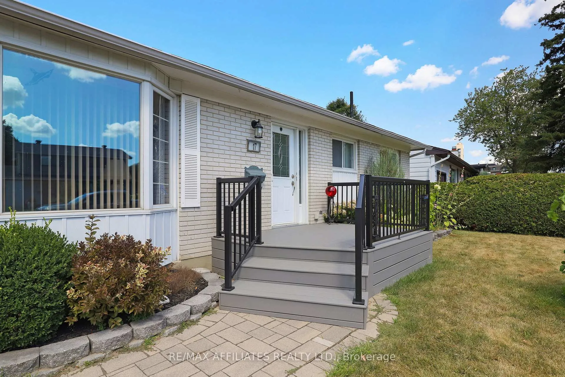 Photo 9 of 17 Canfield Road, Ottawa, Sheahan Estates/Trend Village — HOMEH