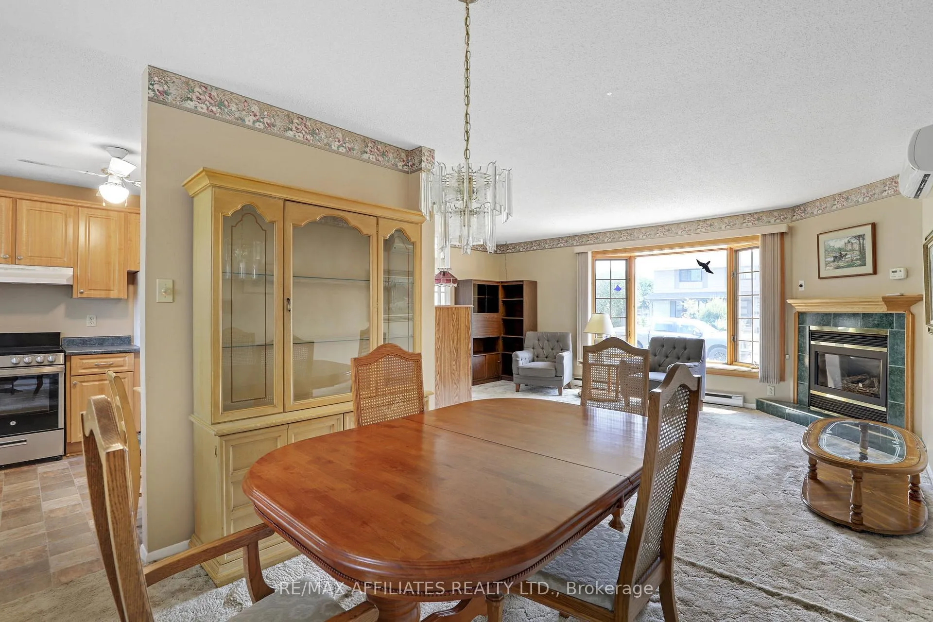 Photo 16 of 17 Canfield Road, Ottawa, Sheahan Estates/Trend Village — HOMEH