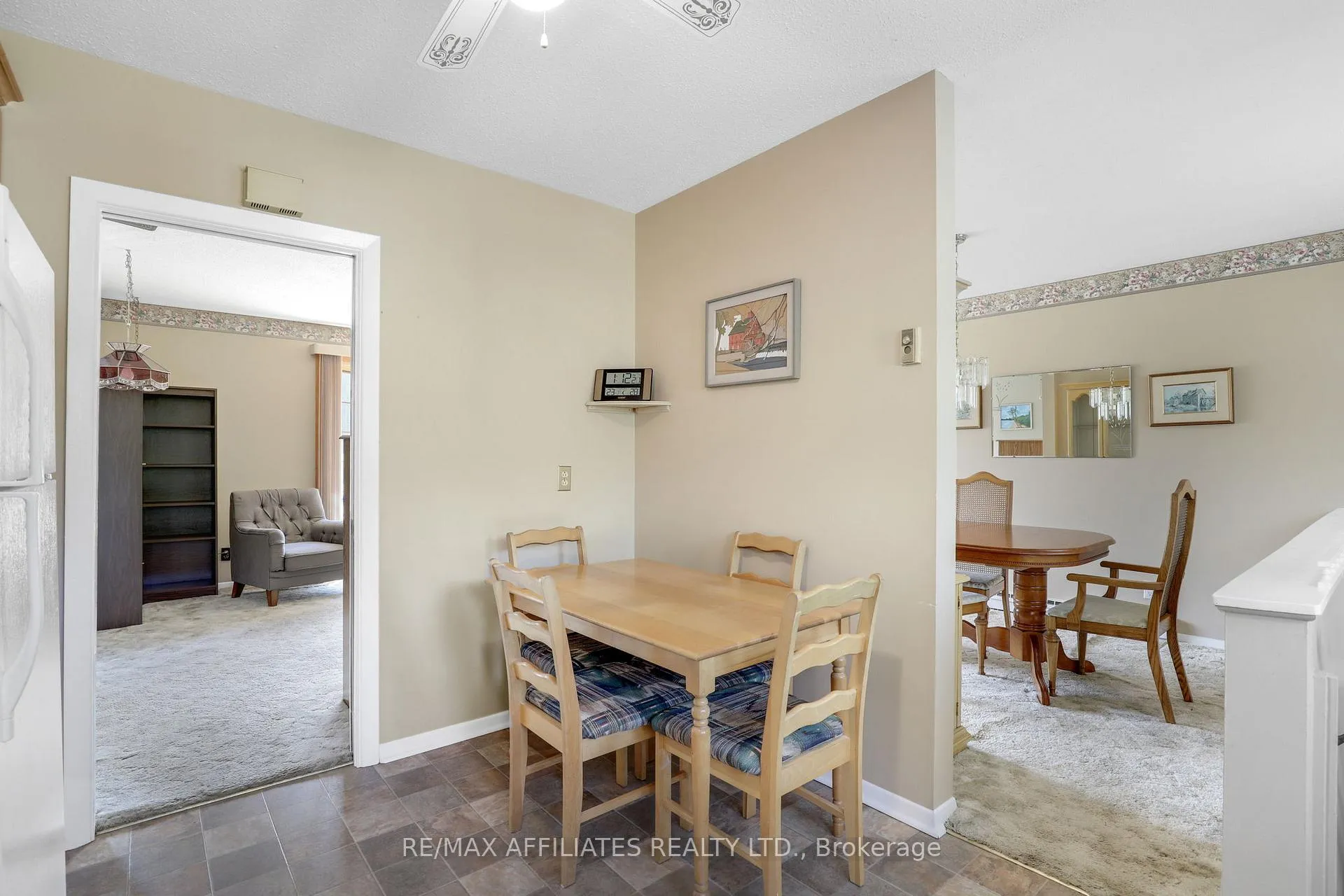 Photo 18 of 17 Canfield Road, Ottawa, Sheahan Estates/Trend Village — HOMEH