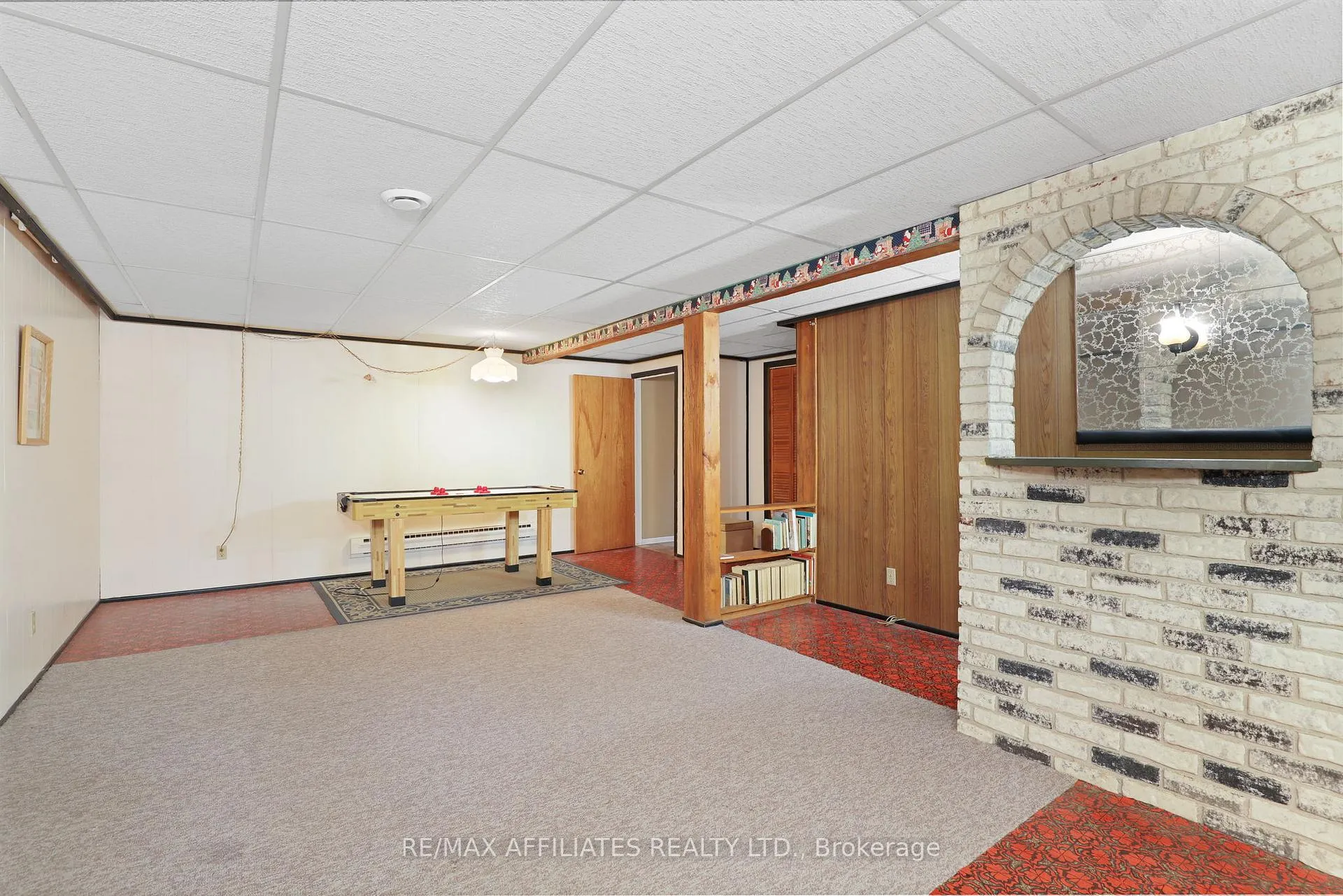 Photo 28 of 17 Canfield Road, Ottawa, Sheahan Estates/Trend Village — HOMEH