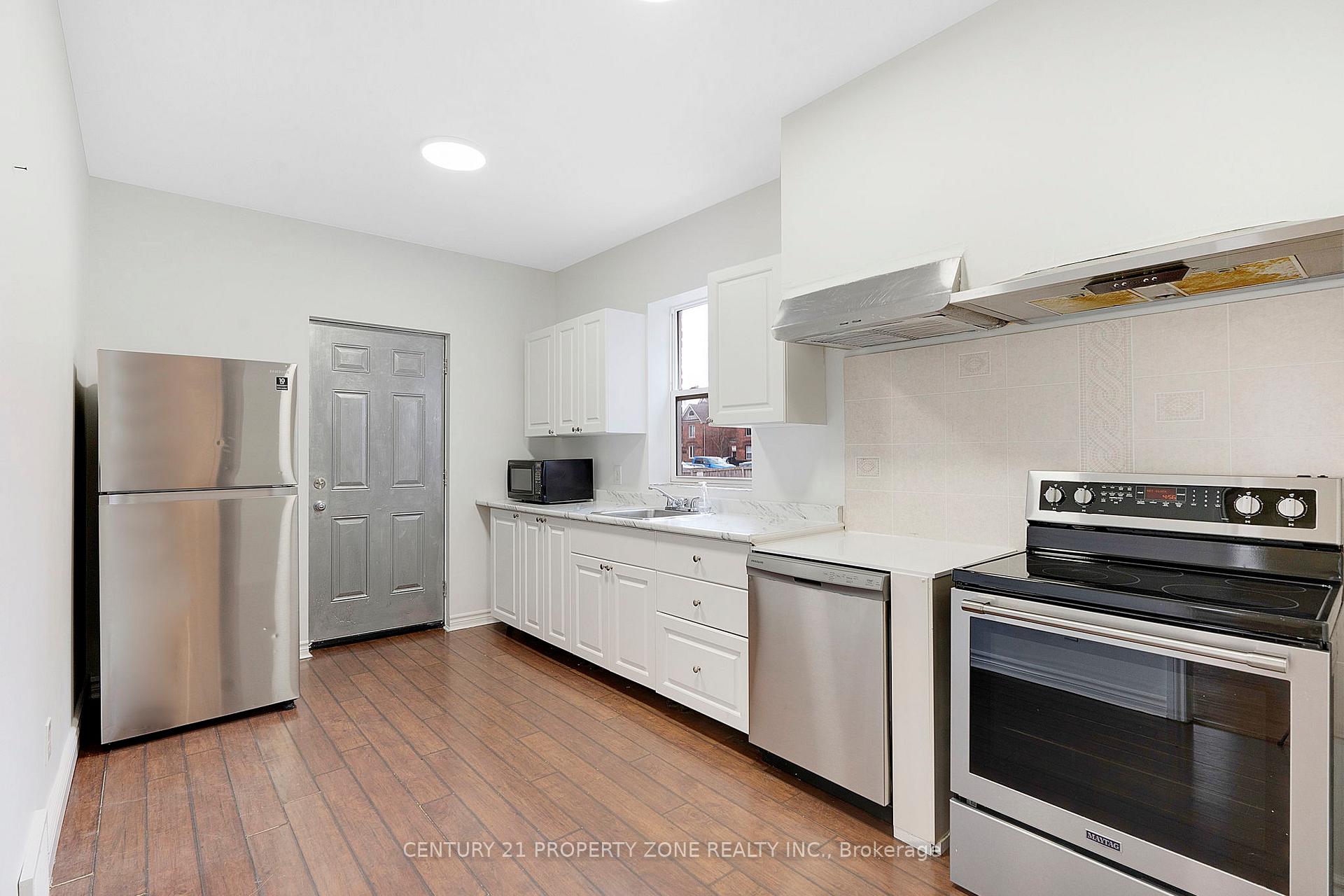 Photo 16 of 86 Welland Avenue, St. Catharines, Downtown — HOMEH