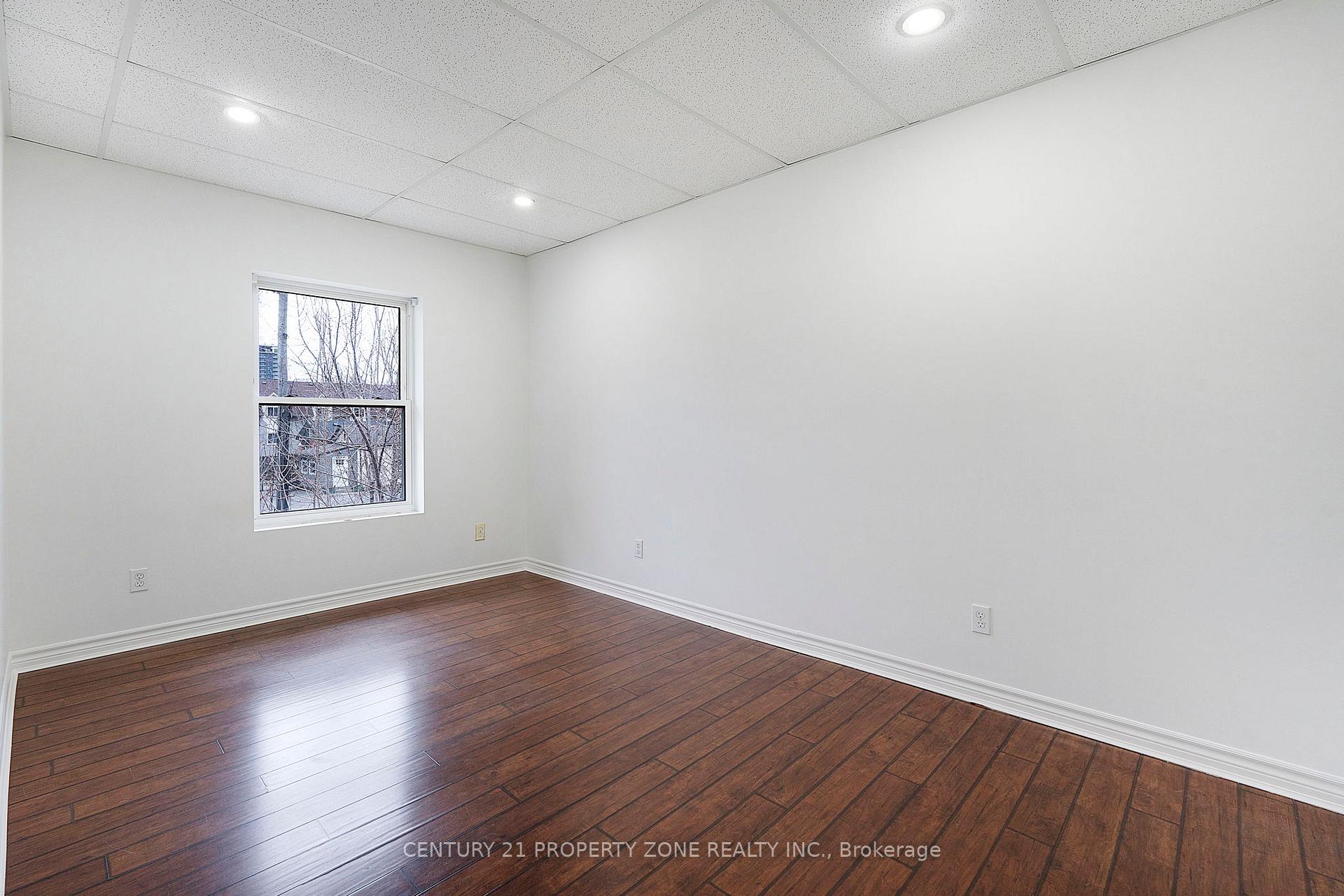 Photo 24 of 86 Welland Avenue, St. Catharines, Downtown — HOMEH