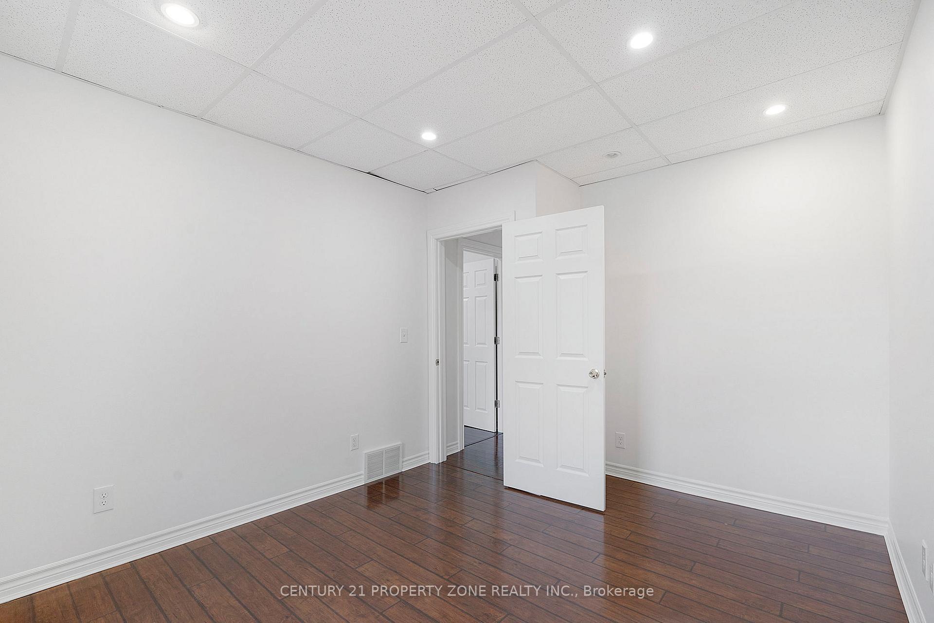Photo 25 of 86 Welland Avenue, St. Catharines, Downtown — HOMEH