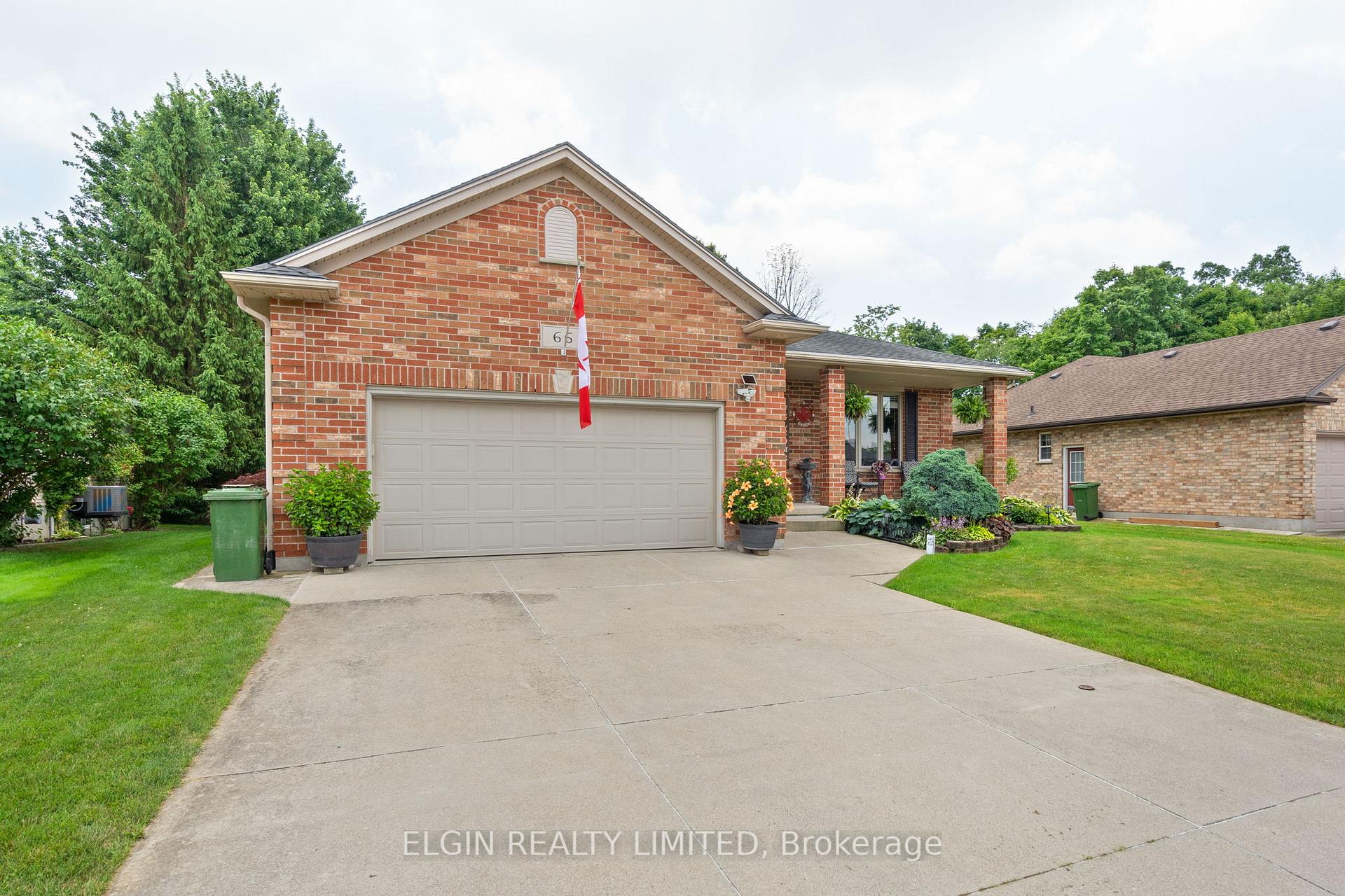 Photo 2 of 66 Donker Drive, St. Thomas — HOMEH