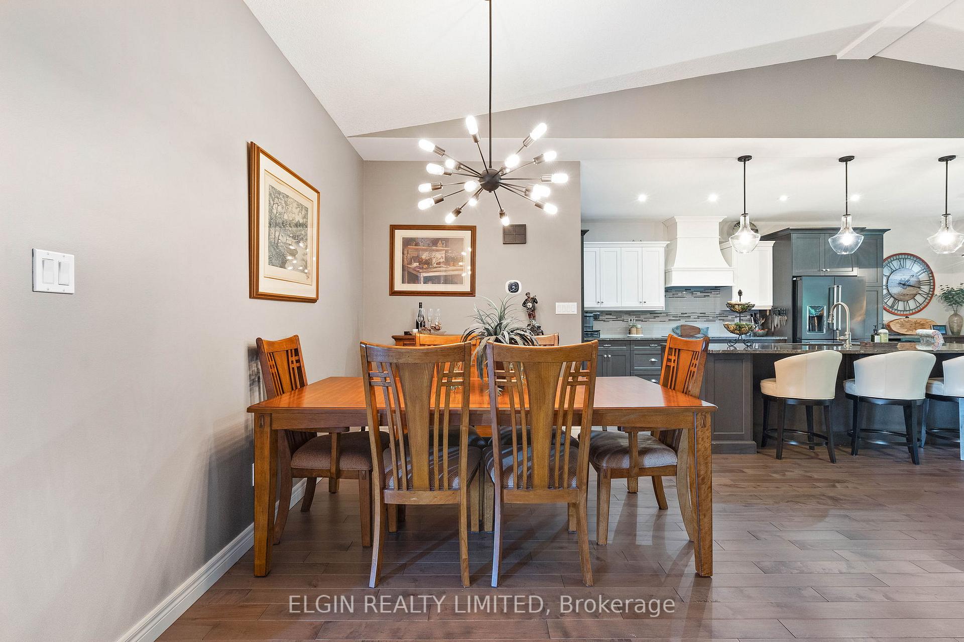 Photo 8 of 66 Donker Drive, St. Thomas — HOMEH