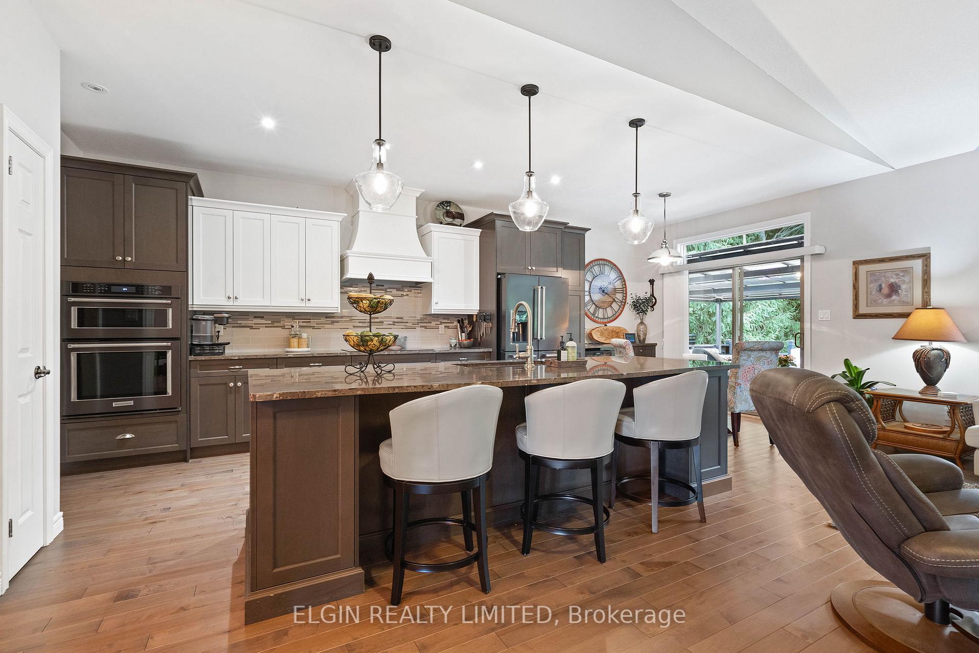 Photo 15 of 66 Donker Drive, St. Thomas — HOMEH