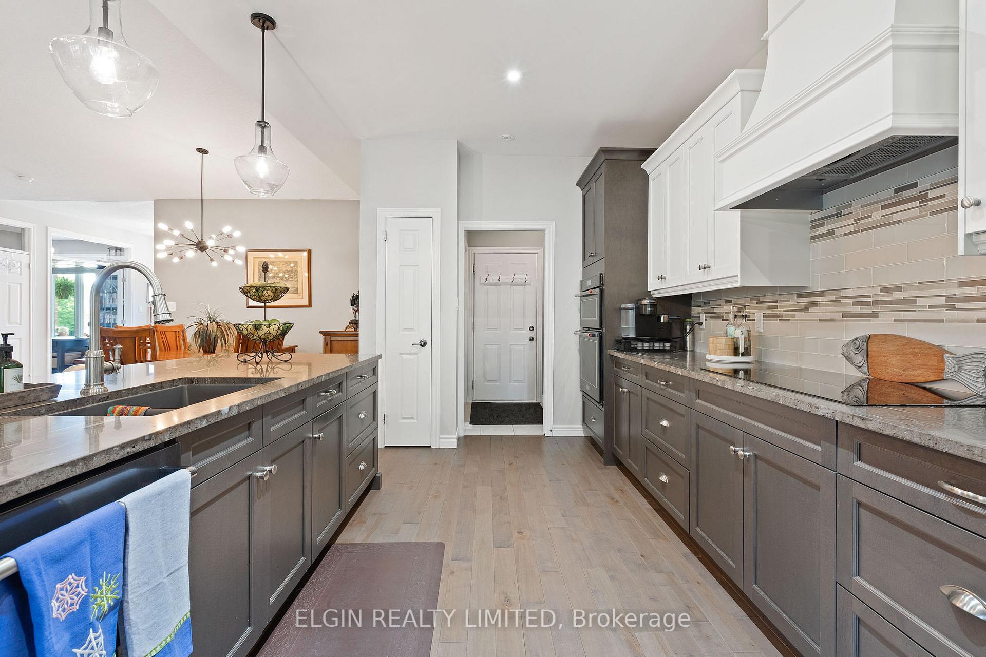 Photo 18 of 66 Donker Drive, St. Thomas — HOMEH