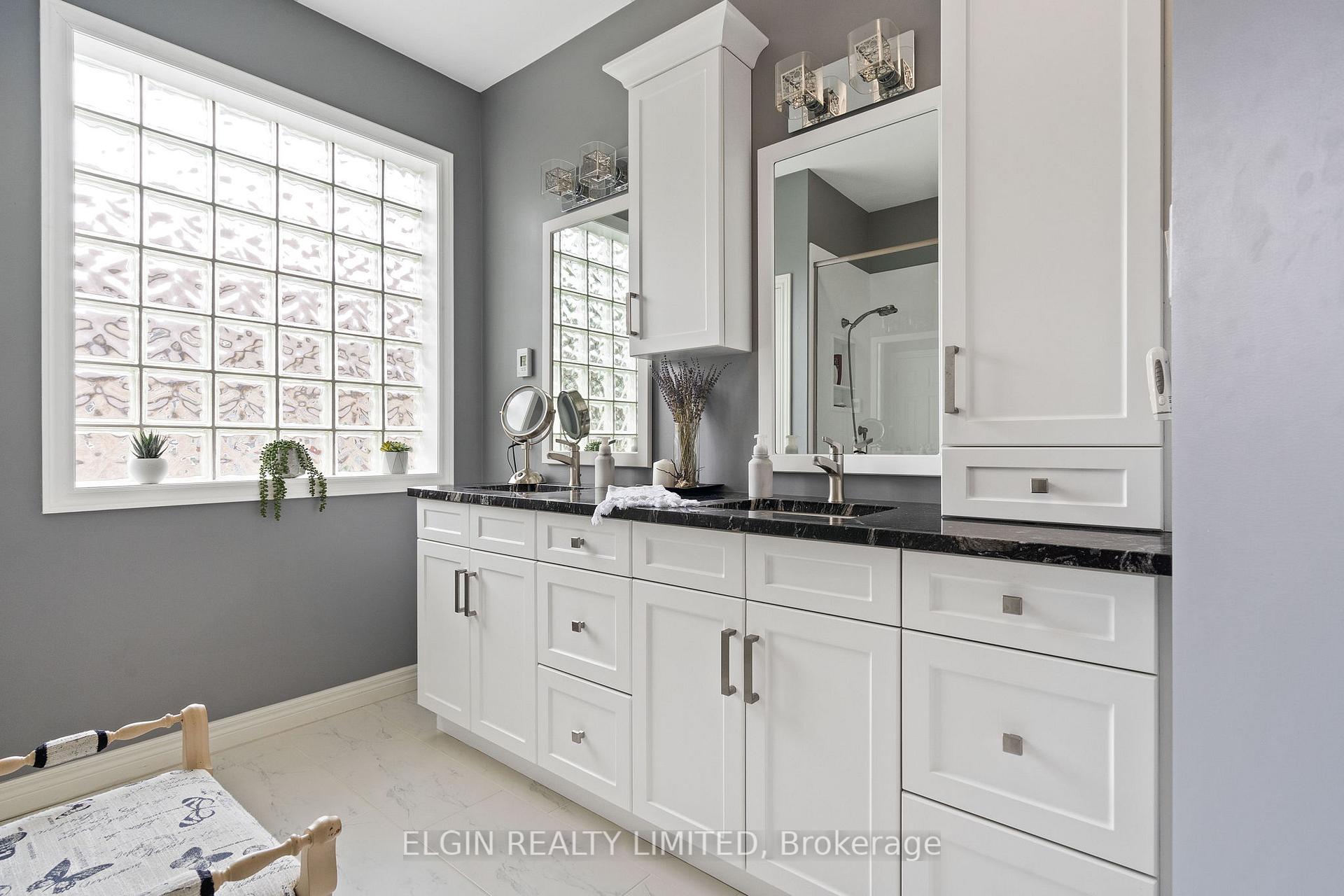 Photo 25 of 66 Donker Drive, St. Thomas — HOMEH