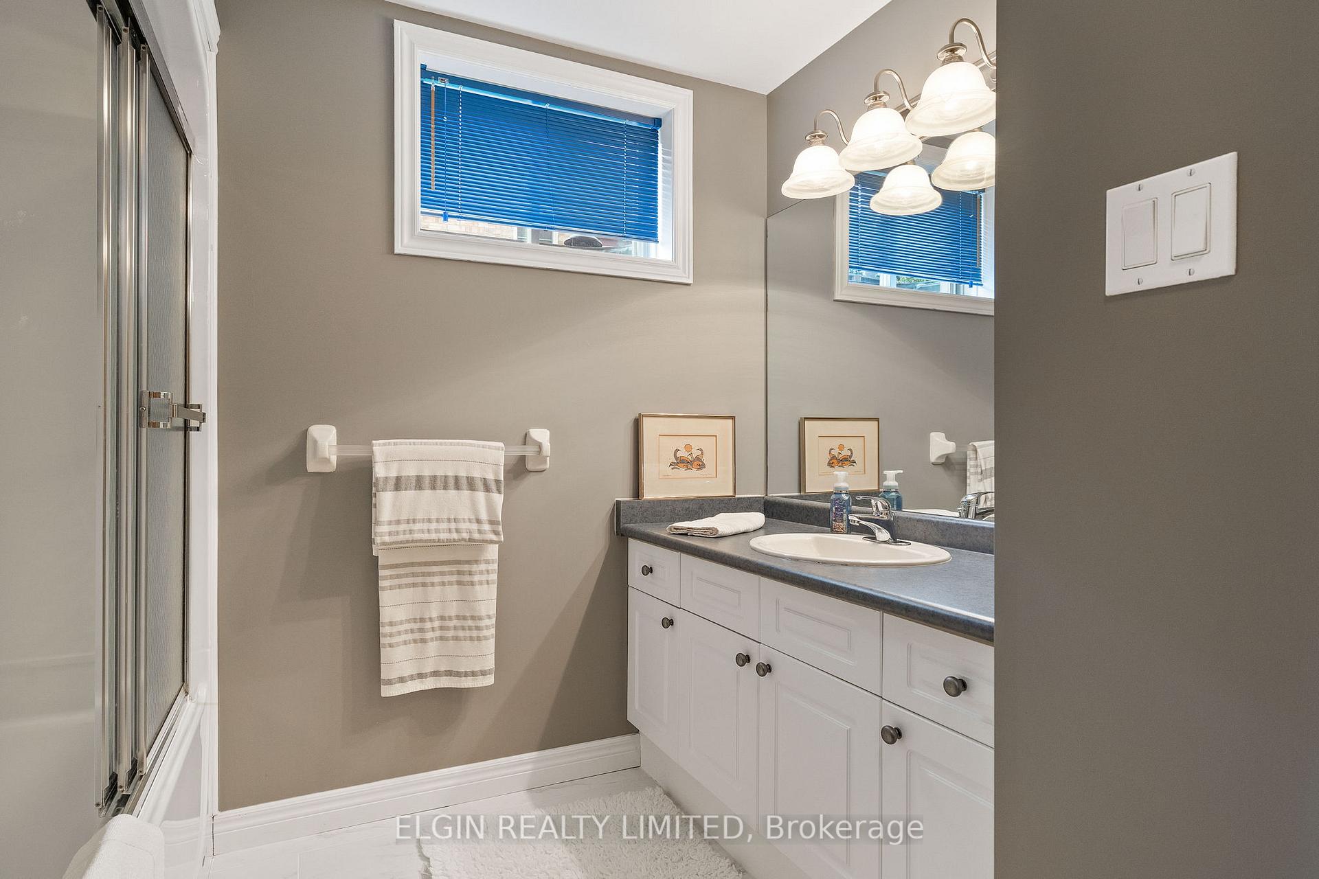 Photo 36 of 66 Donker Drive, St. Thomas — HOMEH