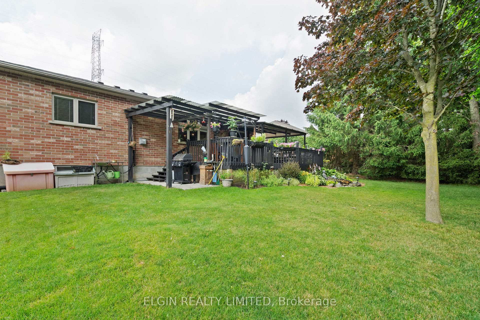 Photo 43 of 66 Donker Drive, St. Thomas — HOMEH