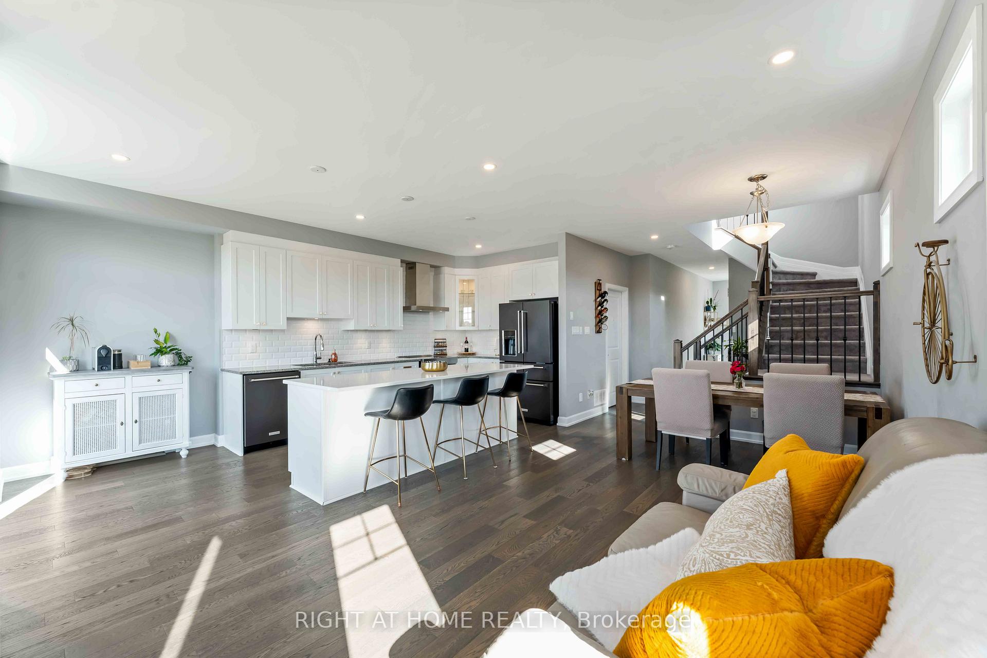 Photo 12 of 177 Bandelier Way, Ottawa, Stittsville (North) — HOMEH