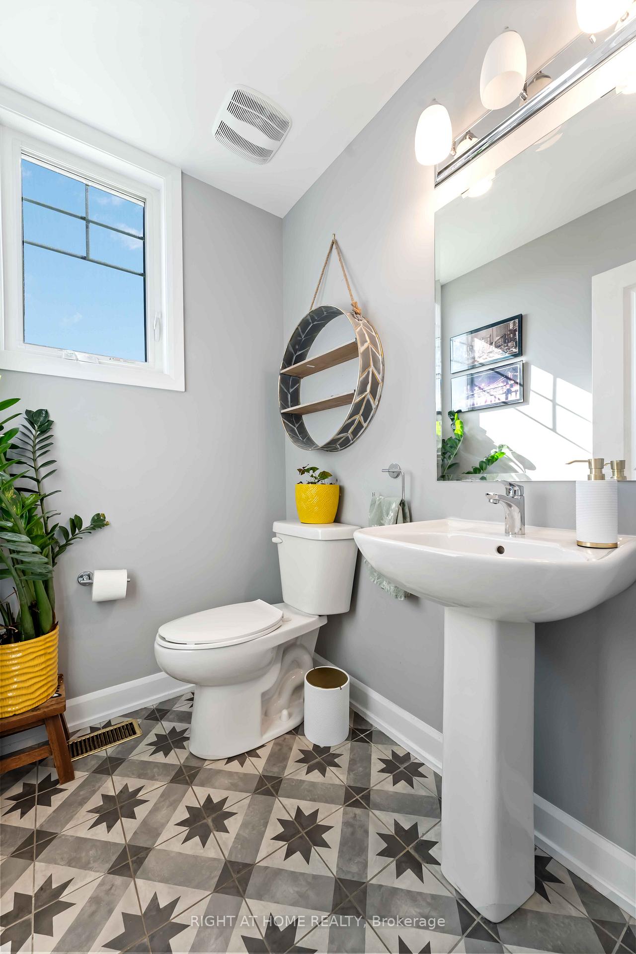 Photo 13 of 177 Bandelier Way, Ottawa, Stittsville (North) — HOMEH
