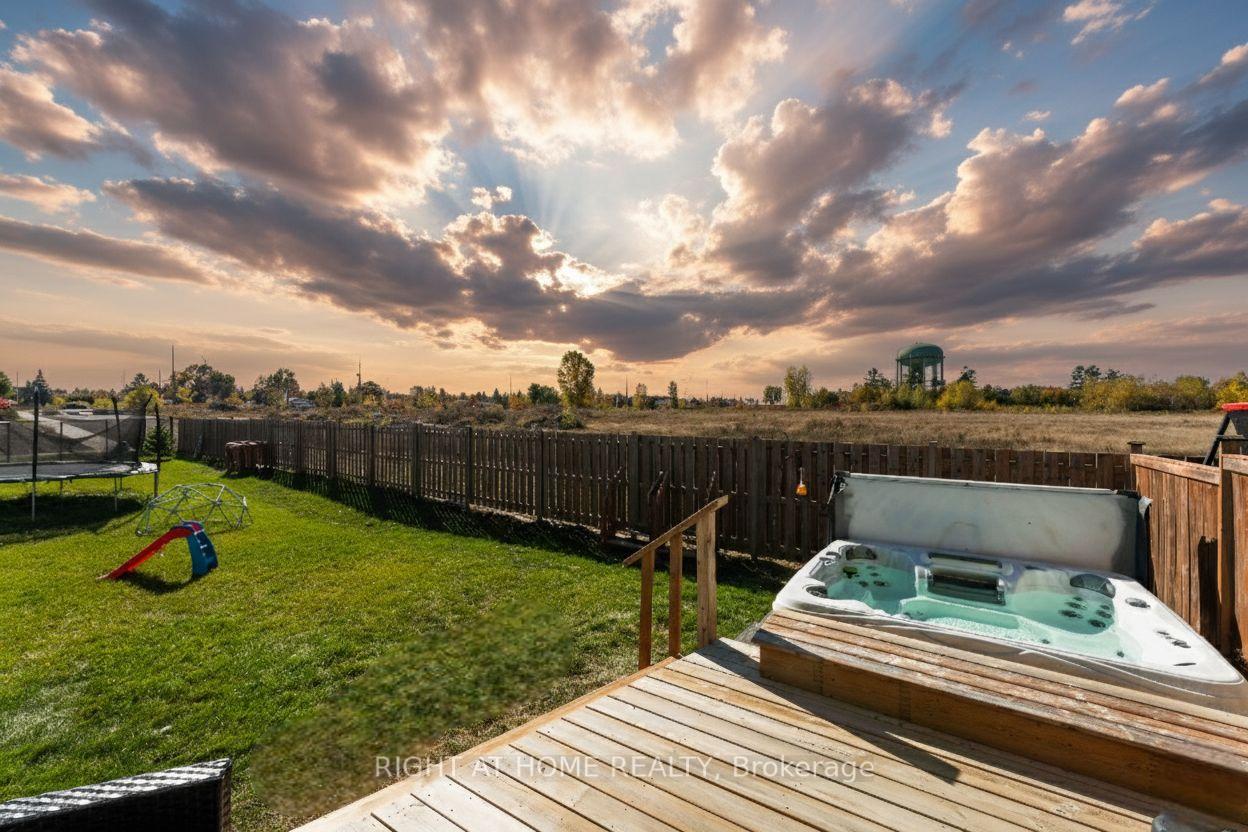 Photo 32 of 177 Bandelier Way, Ottawa, Stittsville (North) — HOMEH